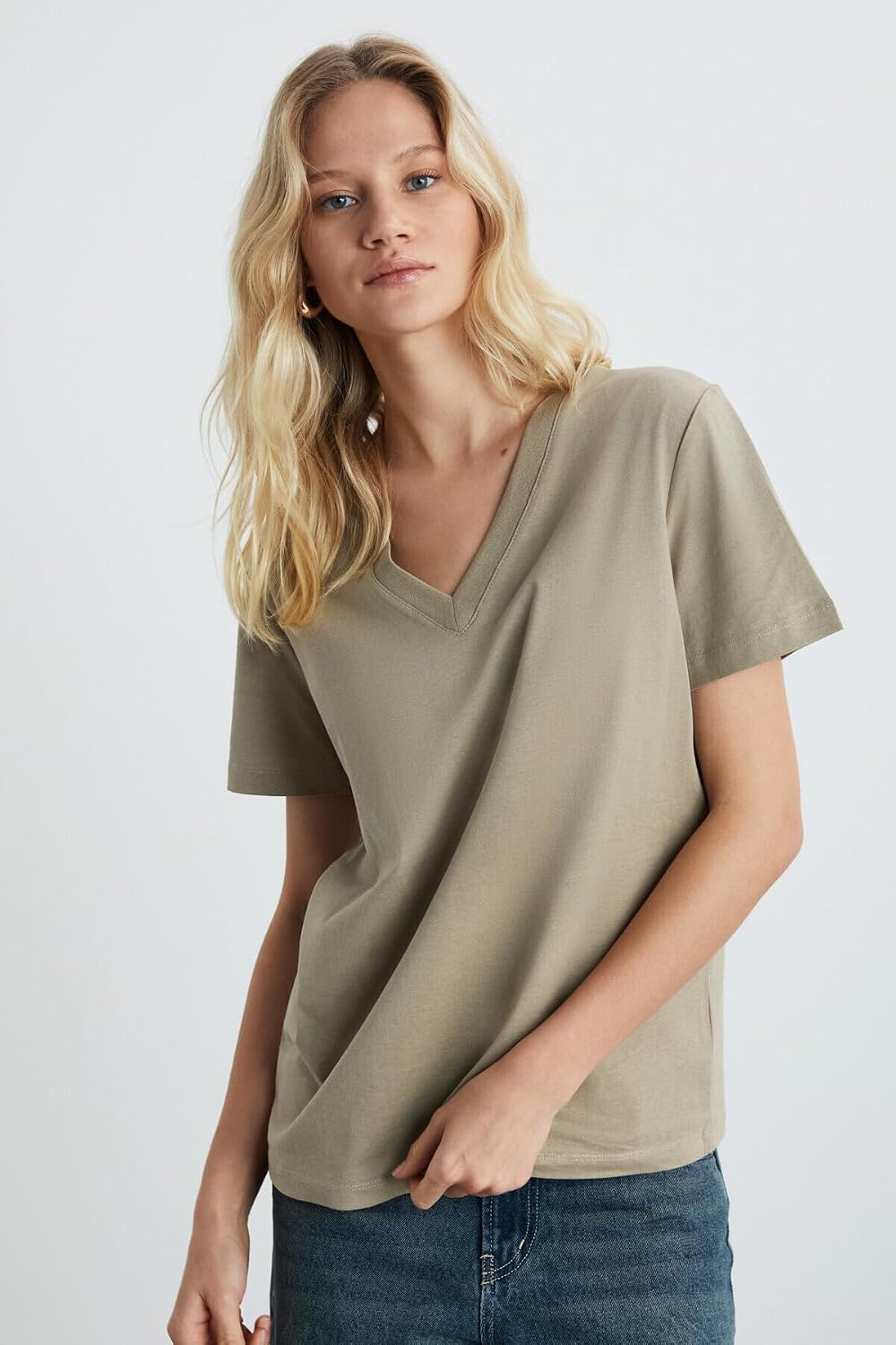 Grimelange Aline Kadın%100 Organik Pamuk Derin V Yakalı Comfort Fit T-shirt