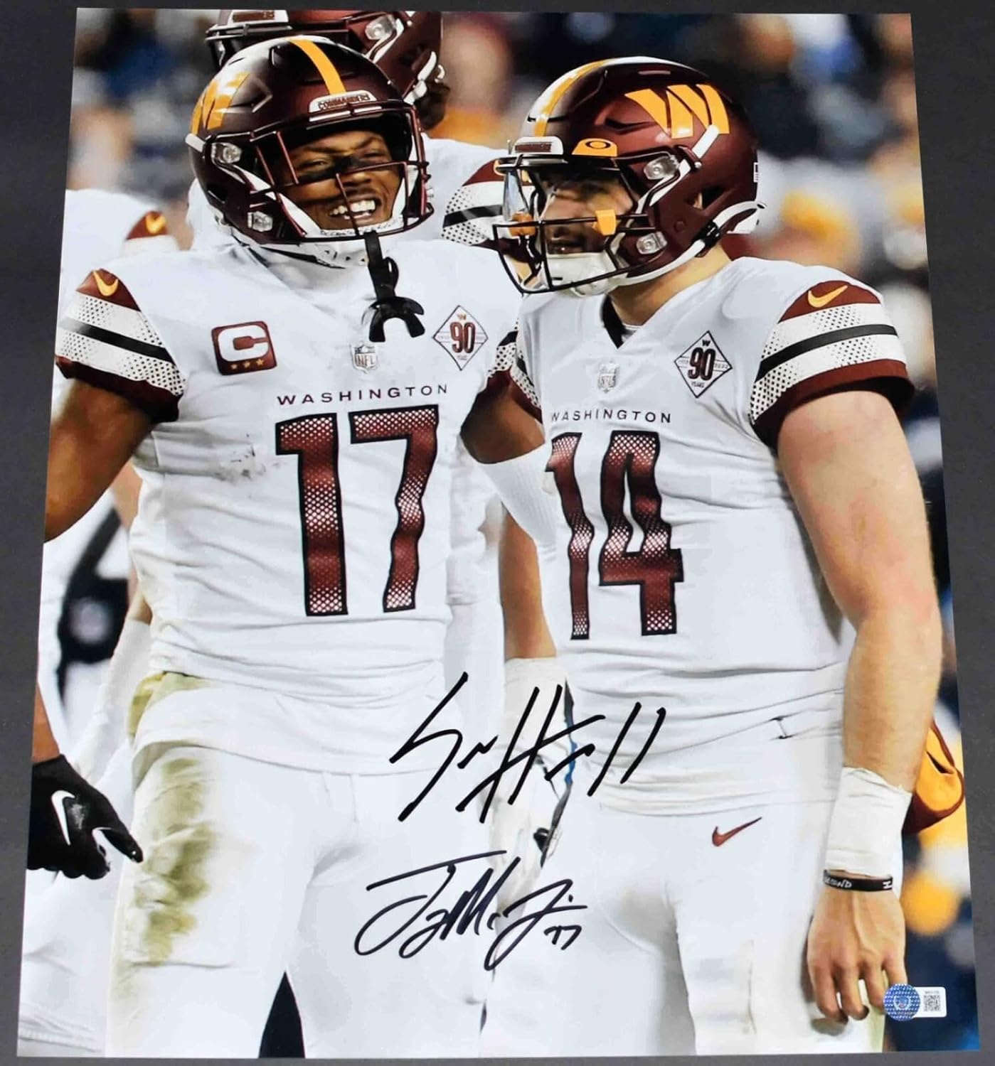 TERRY McLAURIN & SAM HOWELL SIGNED WASHINGTON COMMANDERS 16x20 PHOTO BECKETT - Autographed NFL Photos