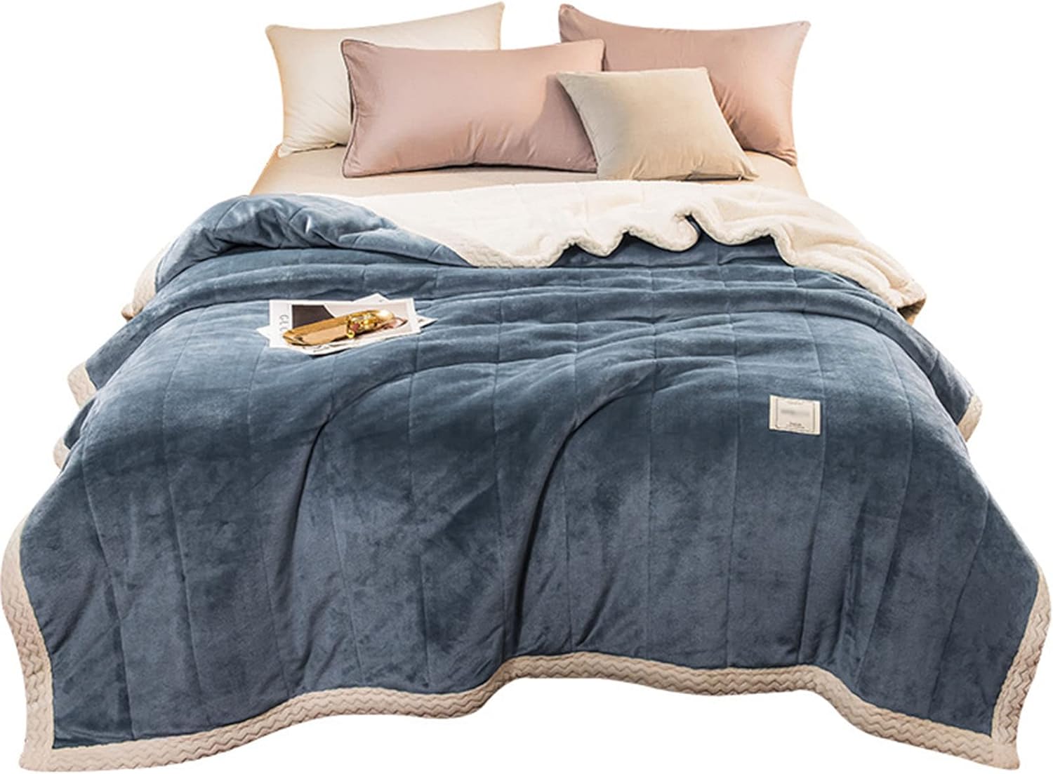 RRNAR Fleece Throw Blanket for Couch Ultra Soft Lightweight