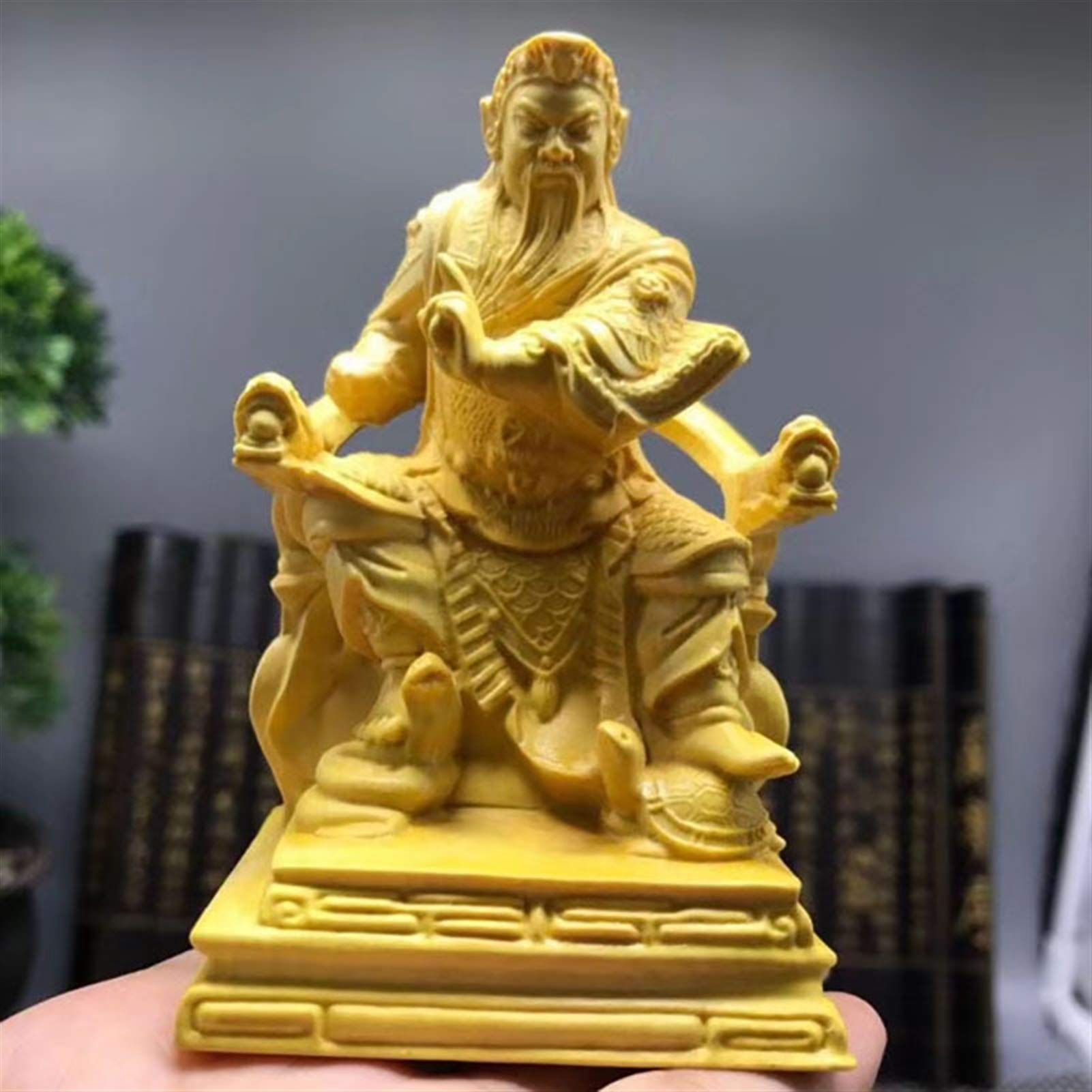 zxb-shop Guan Gong Statue Solid wood Guan Gong sitting statue，Hand-carved，Modern art sculpture，Decorative figurine of mythical character home living room Feng Shui Decor Home Office Decoration