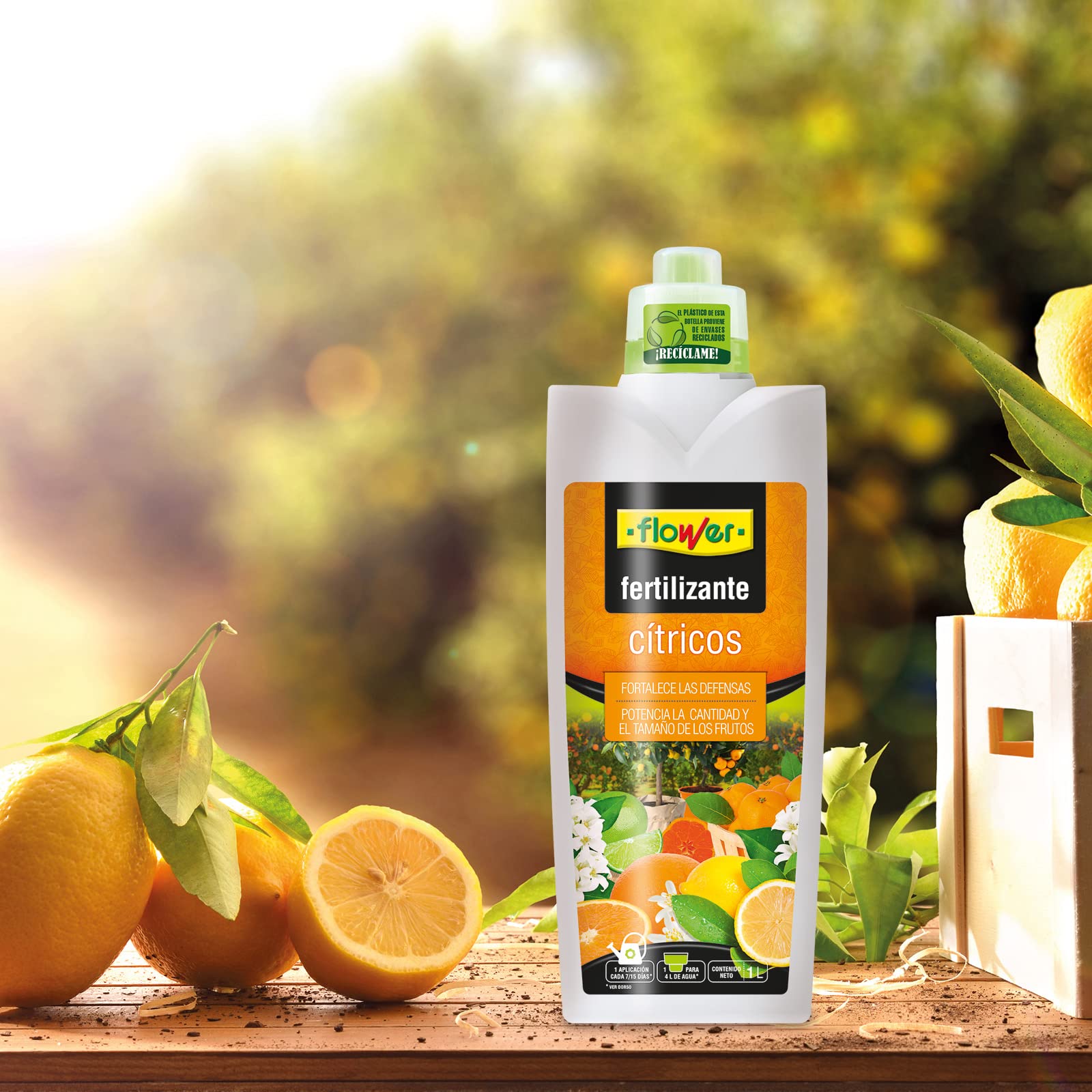 Flower - Fertilizante Líquido Cítricos 1 L | NPK 7-2-2 | Con Nitrógeno y Hierro | Abono Para Árboles Frutales | Con Tapón Dosificador | Revitaliza hojas
