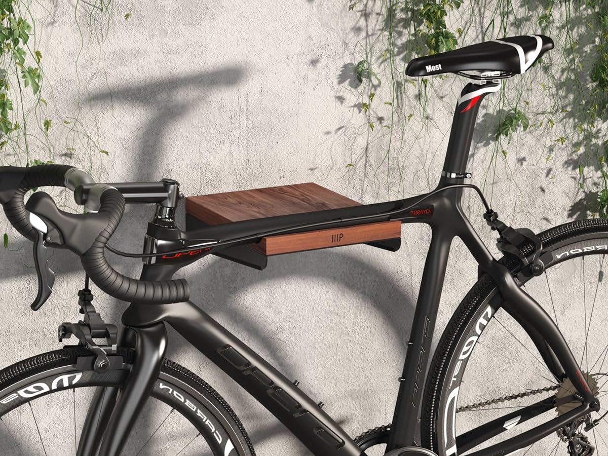 Monoprice Supporto da parete per bici e espositore con ripiano superiore in noce, design compatto e robusto, gancio per bicicletta