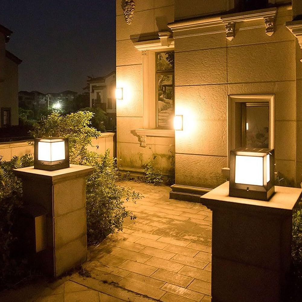 Zewnętrzna lampa słupkowa z czujnikiem zmierzchu do świtu, wodoodporna lampa słupkowa z odlewu aluminiowego do podjazdu, ogrodzenia, bramy willi, wejścia, korytarza, czarna