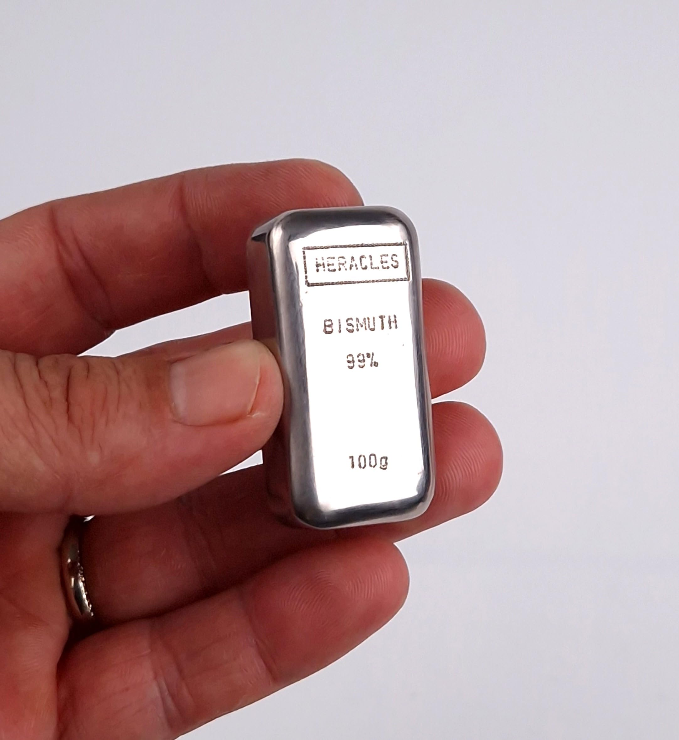 Lingotin de Bismuth pur 999, 100 g - Dimensions 4,5 x 2,3 x 1 cm - Pureté exceptionnelle pour collections et amteurs de métaux précieux - Cadeau unique et original