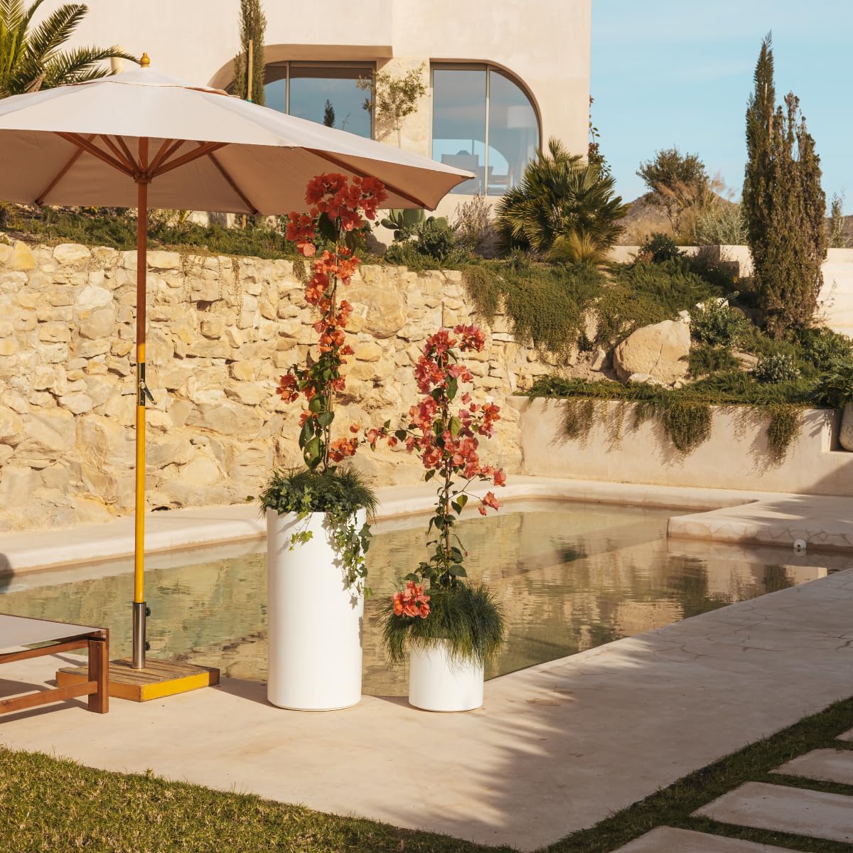 newgarden macetero Redondo Alto Blanco 40 x 80 cm, Maceta Alta para Exterior e Interior, terraza y jardín – Hortensia 40 High