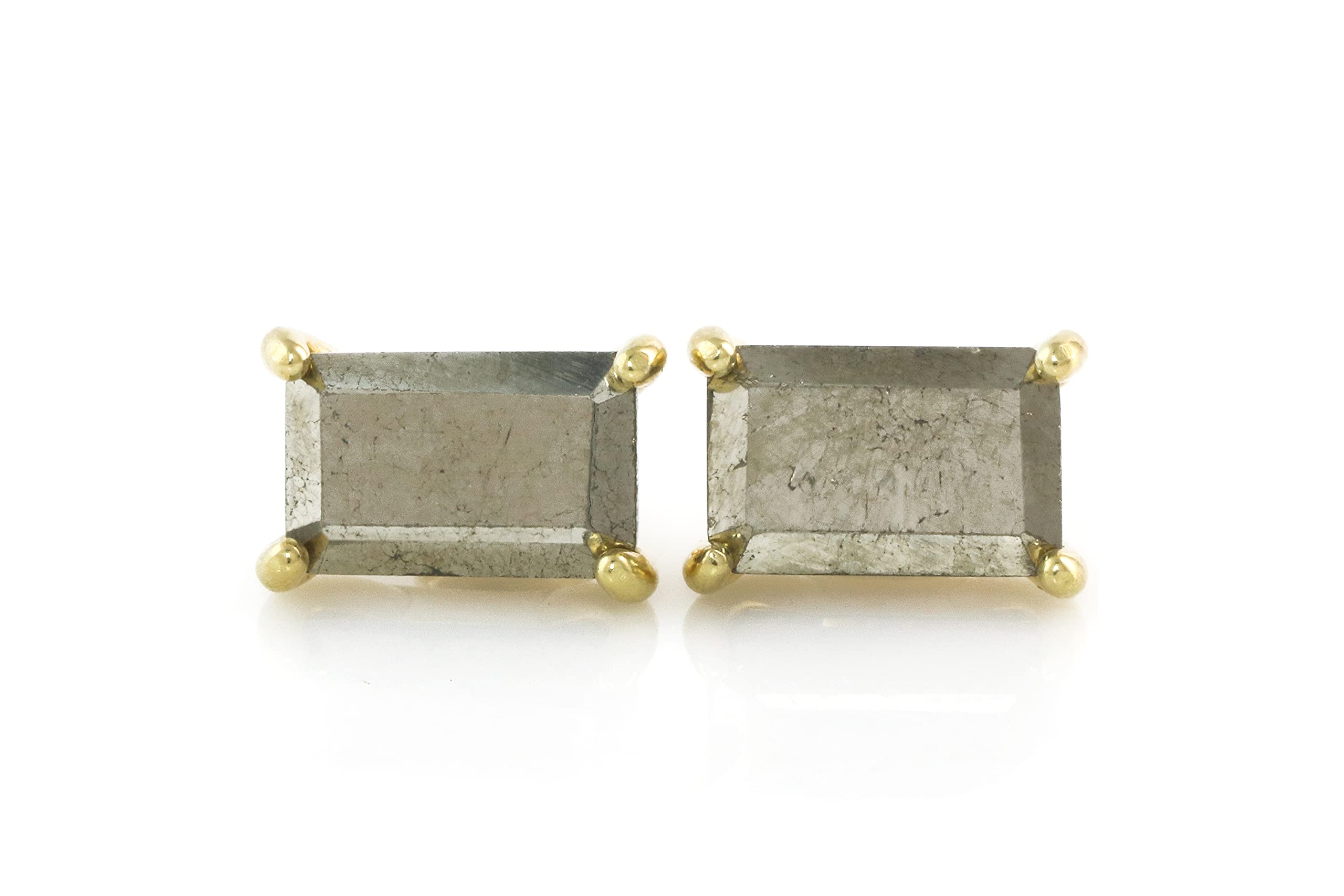 Adorable Clou d'Oreille en Pyrite de Fer - Boucles d'Oreilles Artisanales pour Dames - Boucles d'Oreilles Personnalisées pour Cadeaux de Mariée - Bijoux Personnalisés pour Femmes avec Boîte Cadeau