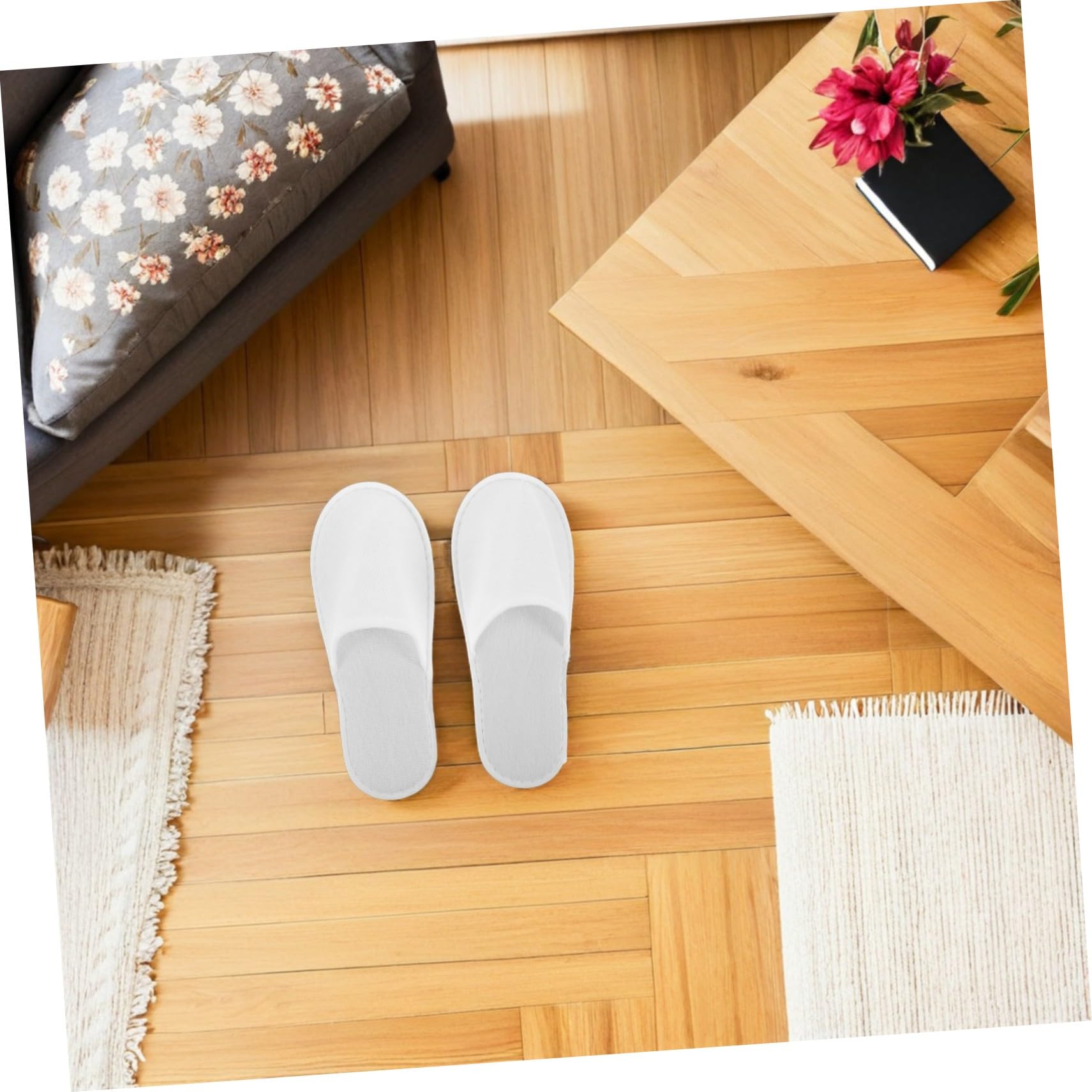 PRETYZOOM 28 Paare Einweg Spa Slipper mit Dicker Eva-sohle Rutschfest Weiß Geschlossene Zehen Unisex Gästeschuhe für Hotel Salon Reise Hochzeit Bad und Gastgewerbe