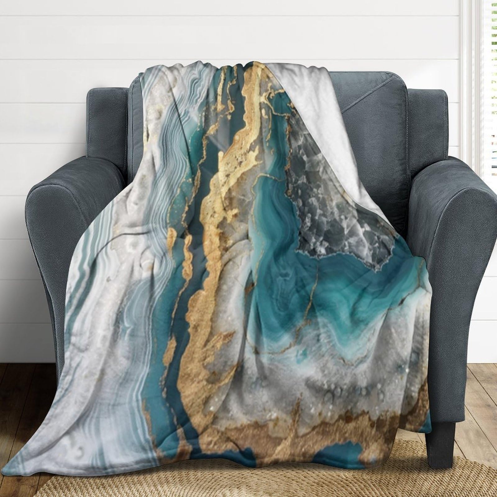 Couverture marbre vert et doré pour des soirées cocooning au salon