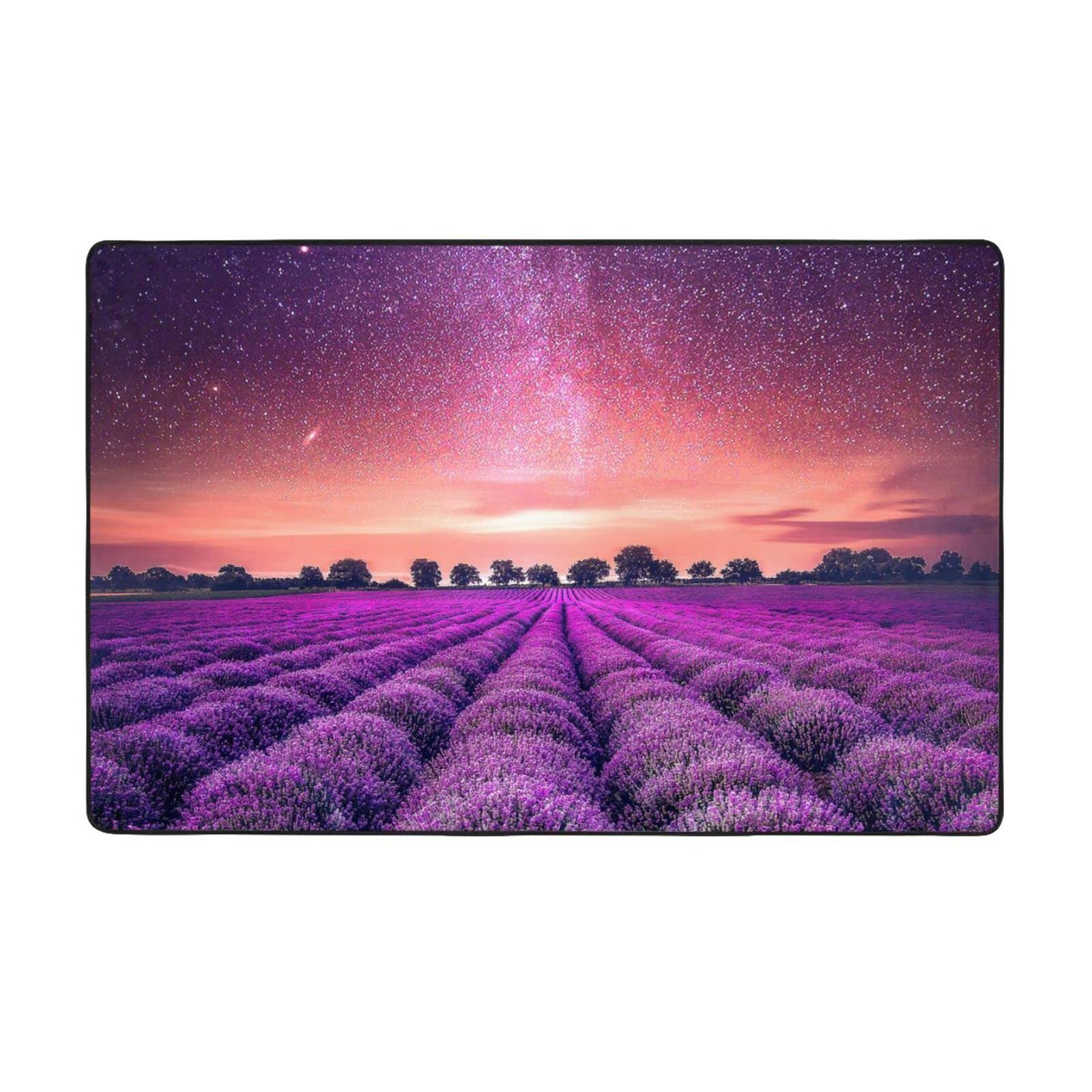 Tapis moderne imprimé lavande pour créer une ambiance provençale dans votre salon