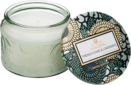 Voluspa Vela en tarro de vidrio pequeño en French Cade Lavender Voluspa Vela en tarro de vidrio pequeño en French Cade Lavender