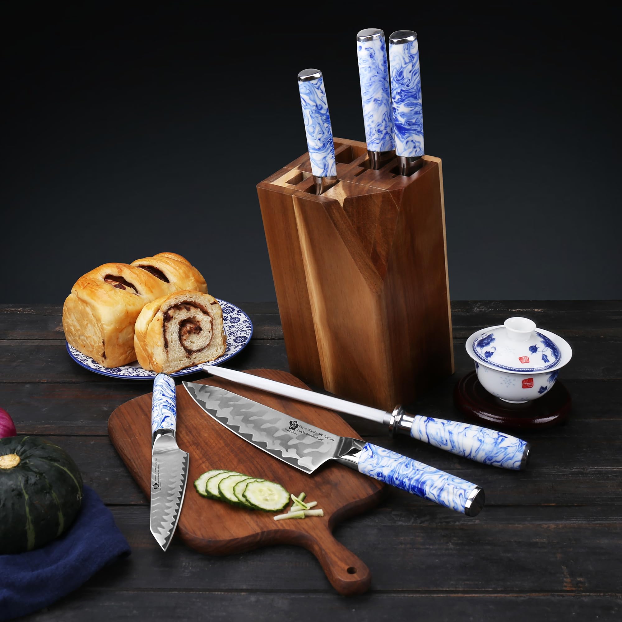 WILDMOK Set Coltelli con Ceppo, Set Coltelli da Cucina con Manico in Resina da 7 Pezzi, Compresi Set di Coltelli da Chef, Pane, Santoku, Multiuso e da Frutta con Affilatore
