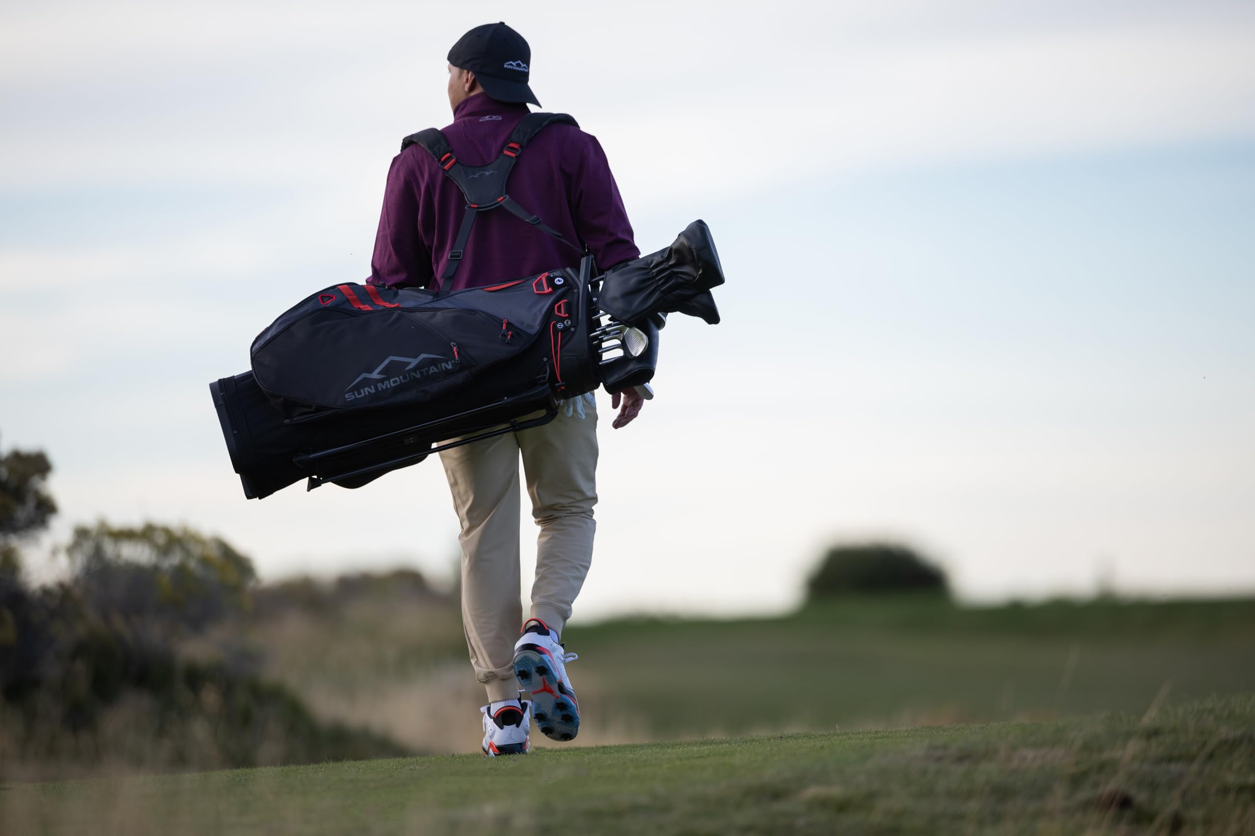 Sun Mountain Eclipse 4.5 VLO - Bolsa de Golf Ligera con Soporte para Hombre, 14 vías, Modelo 2025