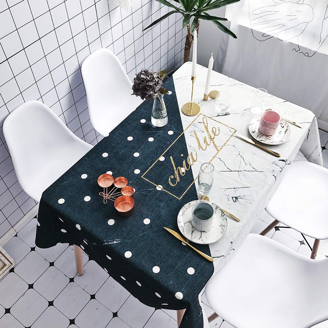 Nappe carrée imperméable et anti-brûlure en lin coton pour une protection de table totale