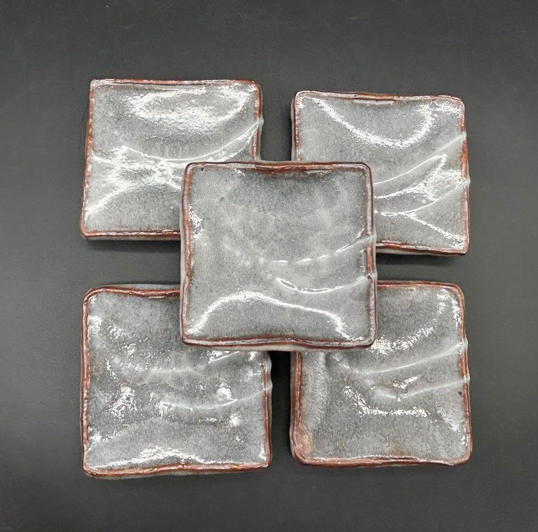陶器 美濃焼 荘山窯 鼠志野 林亮次 皿 5枚 共箱あり 希少品 未使用品 陶器 美濃焼 荘山窯 鼠志野 林亮次 皿 5枚 共箱あり 希少品 未使用品