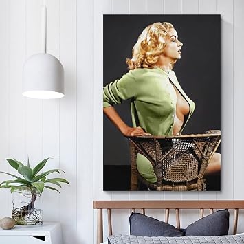 Vintage Hot Girl Poster 90s Pin-Up Girl Sexy Blonde Poster Decorative Painting Canvas Wall & Art Picture Print Modern Family Bedroom Decor 12x18inch(30x45cm)