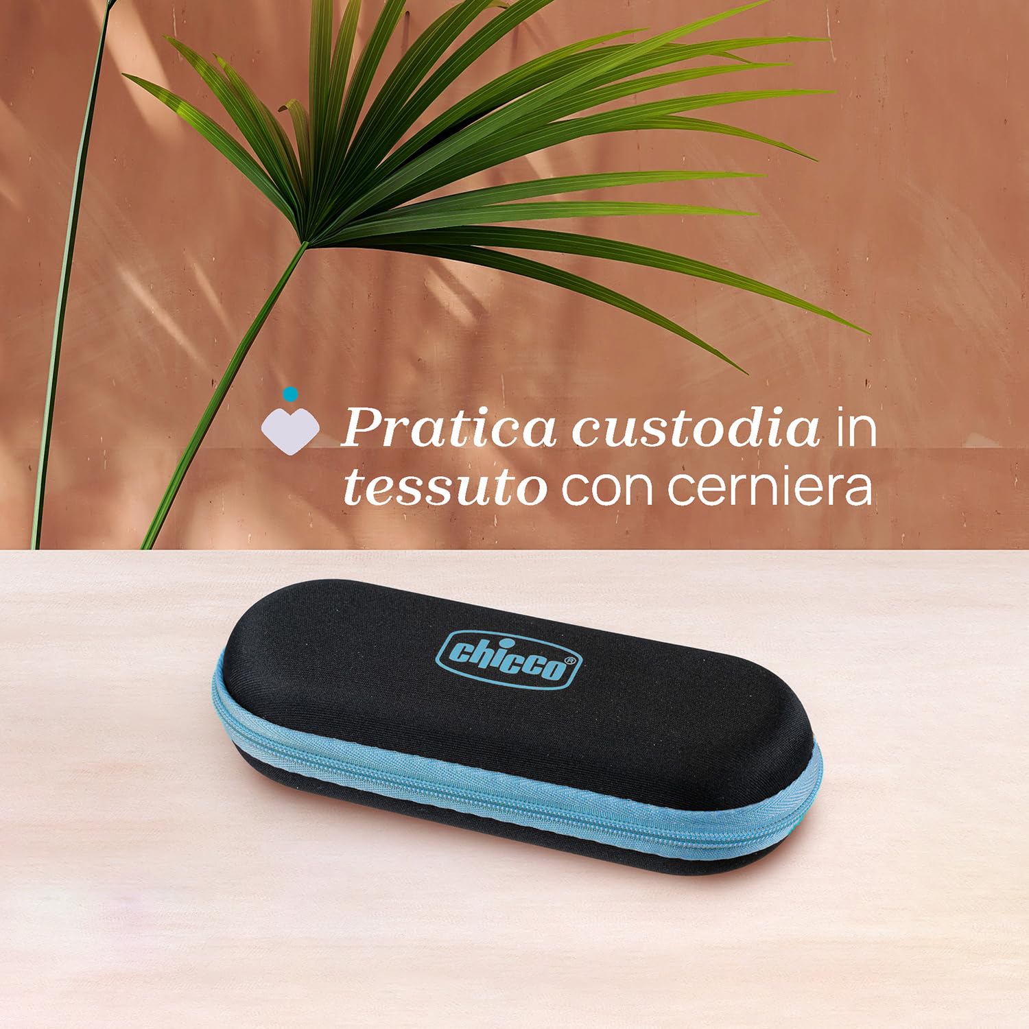 Chicco Occhiali da Sole Bimbo 24 Mesi+, Lenti Resistenti e Antigraffio, Proteggono dai Raggi UVA e UVB, Montatura morbida e flessibile, Lenti colorate a specchio, Custodia Portaocchiali Inclusa, Blu