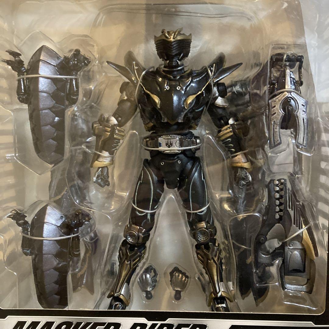 Amazon | S.I.C.限定品仮面ライダーリュウガサバイブと仮面ライダー