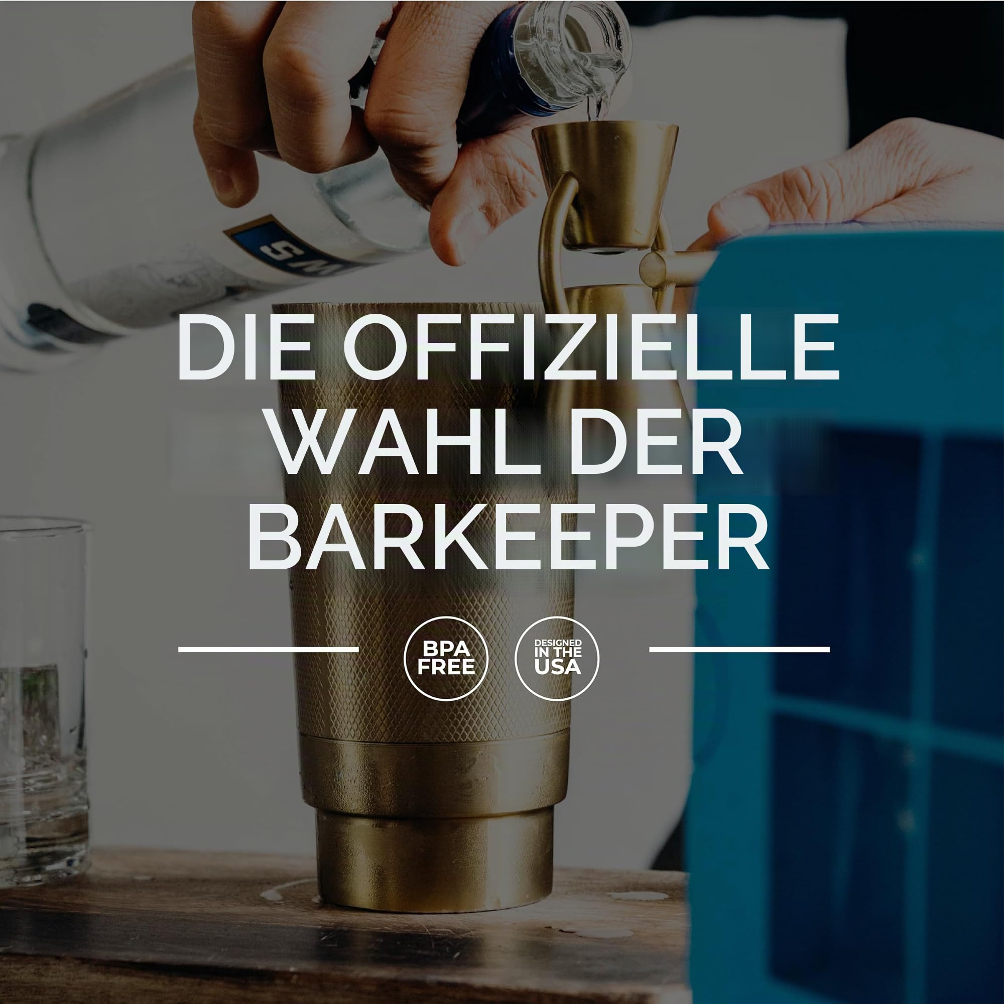 True Cubes Klar-Eiswürfel-Hersteller, Eisform - 4 Große für Cocktails, Getränke & Whiskey - BPA-freie Silikon-Quadrat-Eisform - Whiskey-Geschenke für Männer