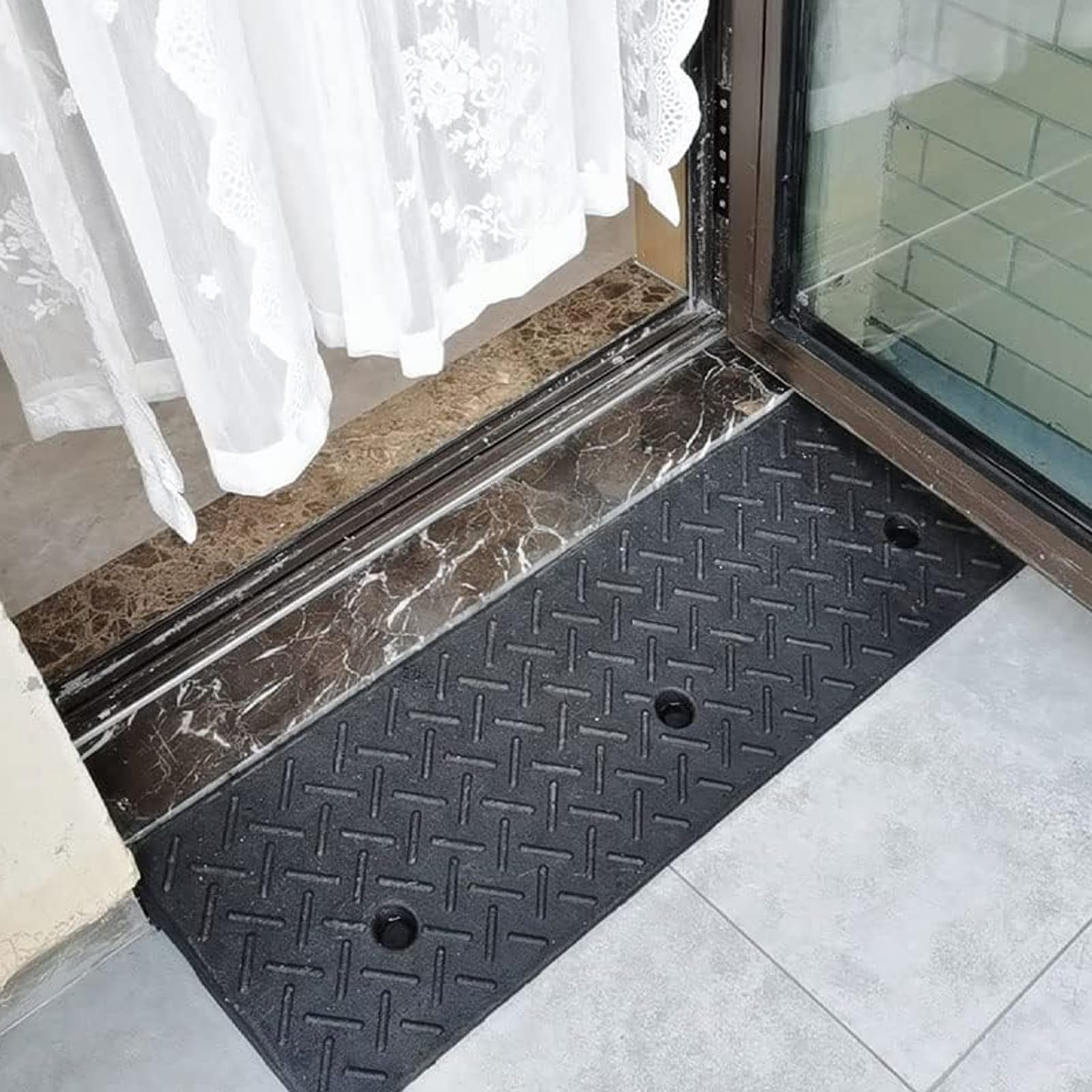 Rampa per Cordolo in Gomma Altezza 4-10 cm, Portatili Antiscivolo Rampe di Soglia Leggere, Rampe barbazzali per Auto, Sedia a Rotelle, Moto(Height 4cm/1.6inch)