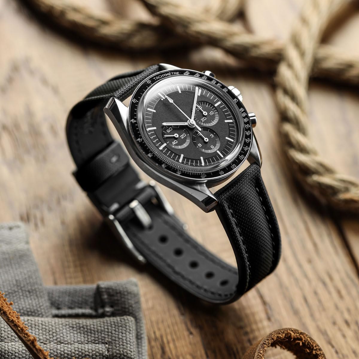 WatchGecko Bracelet Atlas en toile à voile | Bracelet de montre de rechange imperméable en PVC, texture toile à voile, rembourré et souple pour plus de confort