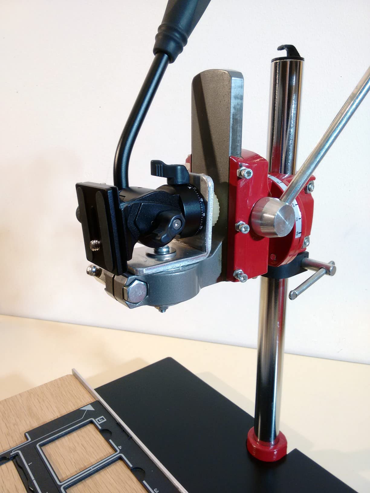 PAULIMOT Bohrständer schwenkbar mit Arbeitstisch, 43 mm Euronorm ...