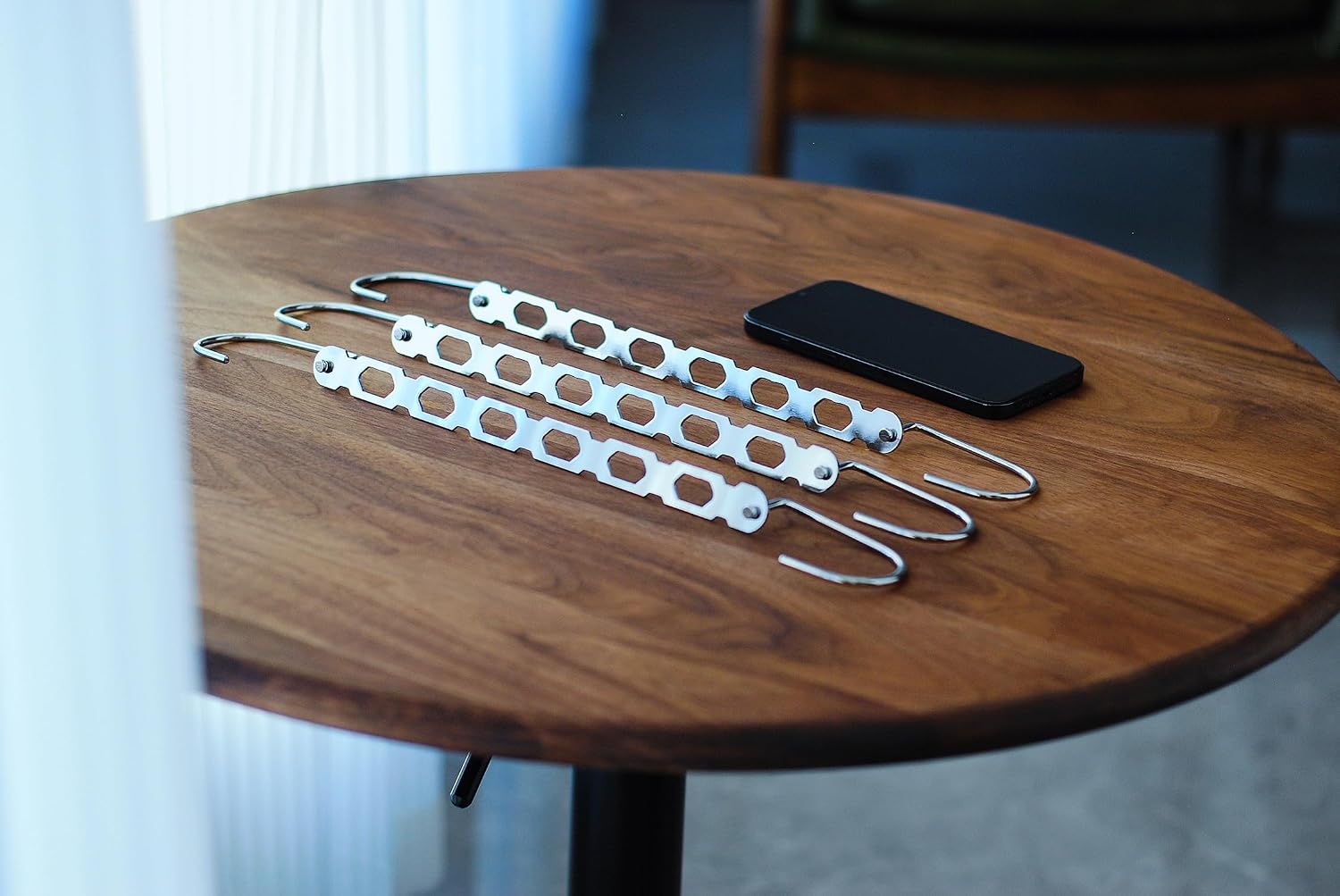 Metal Space Saving Hangers for Clothes, Collapsible Hanger Organizer 10Pack