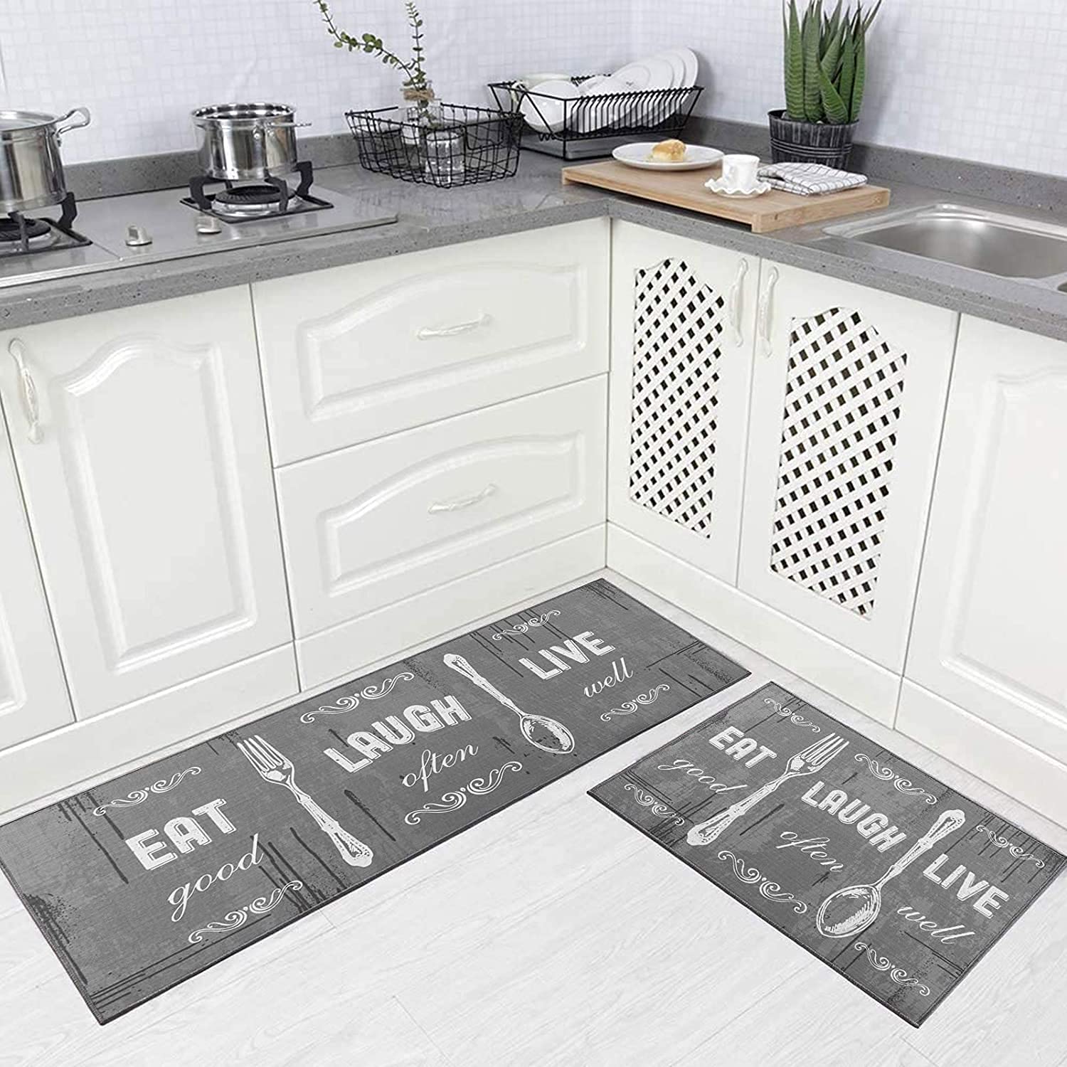 Carvapet Antislip keukenmat, anti-vermoeidheid staande matten gewatteerd comfort keuken vloermatten PVC waterdichte loper tapijt voor staand bureau, keuken, kantoor (zwart, 44 x 99 cm