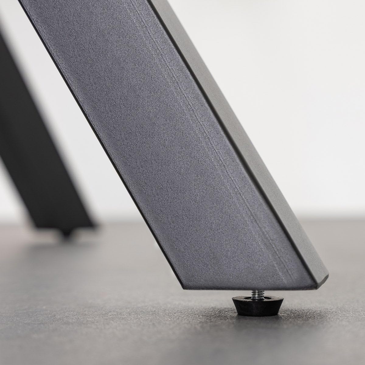 LOLAhome Mesa de Comedor Redonda Elsa para 6 Personas de 120 cm. Estructura Resistente de Metal Negro y Tablero de Cristal Templado. Diseño Ligero y contemporáneo.