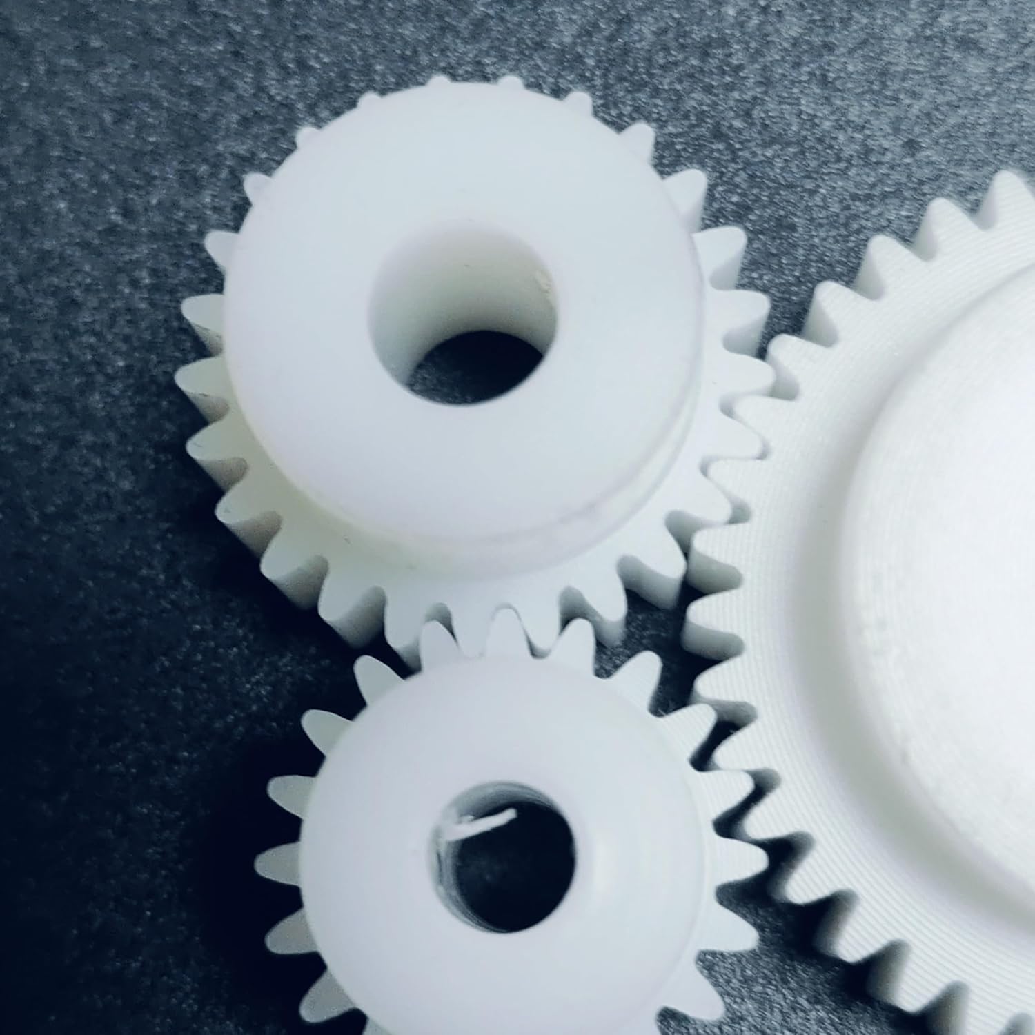 GTPBAO 1pcs Plastic POM Spur Gear with Step 0.8 Module 60 Teeth Straight Teeth Pinion 0.8M 60T Mechanical Cylindrical Gear Steering Hardware(7mm bore)