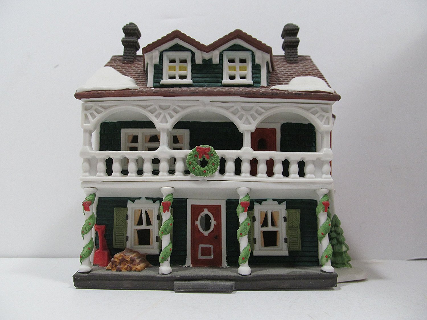 Amazon.com: DEPT 56 New England Village Captain's Cottage Retired