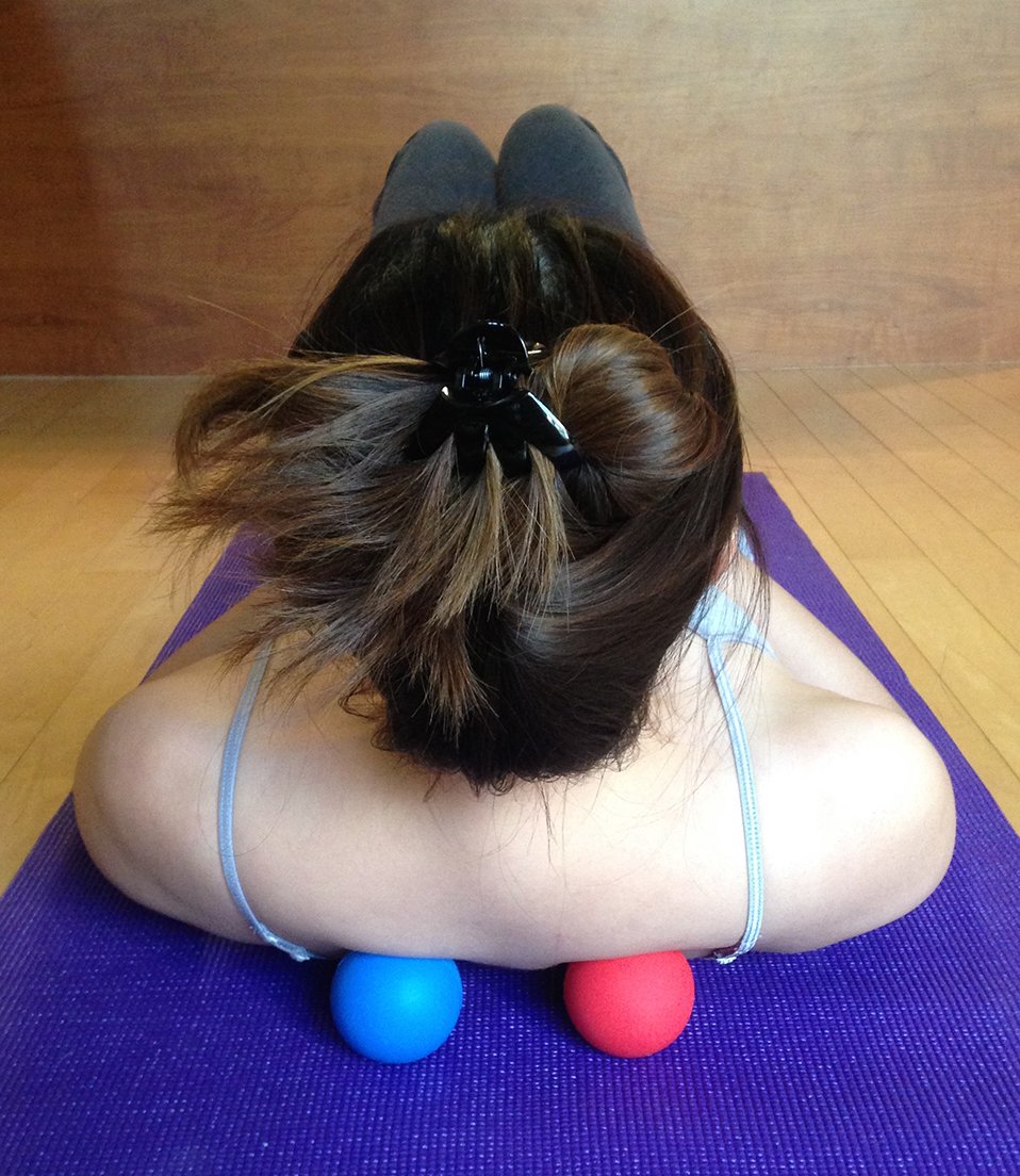 Kieba Dupont Body Massager Firm Lacrosse Balls For Myofascial Release, Trigger Point Therapy, Muscle Knots, And Yoga - Set of 2, Red, Blue Kieba Dupont Body Massager Firm Lacrosse Balls For Myofascial Release, Trigger Point Therapy, Muscle Knots, And Yoga - Set of 2, Red, Blue