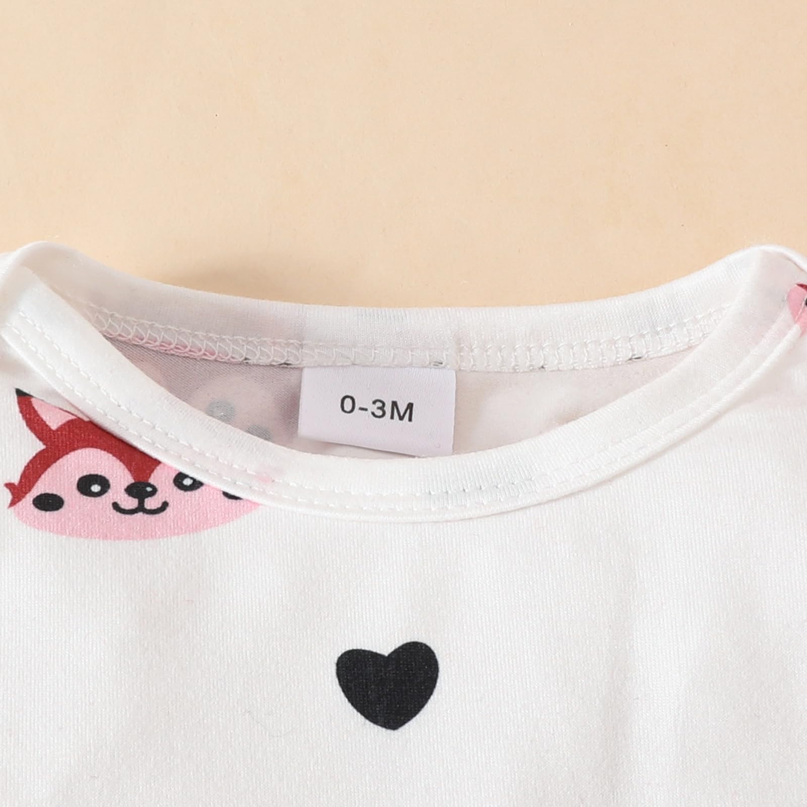 Ensemble de Vêtements pour Bébé Fille Avec Haut Floral et Salopette Ours Réglable