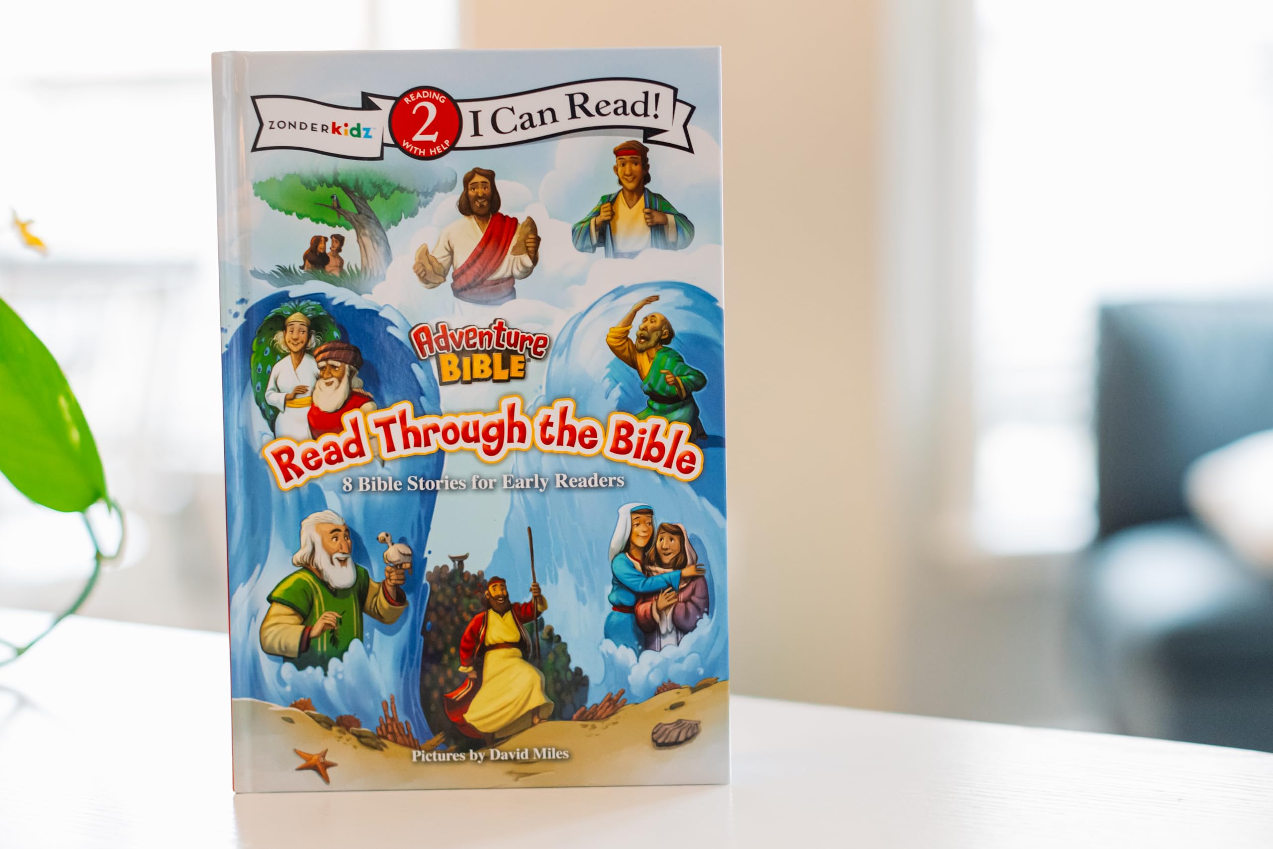 Adventure Bible Read Through the Bible: 8 Bible Stories for Early Readers (Level 2 I Can Read) - Image 10