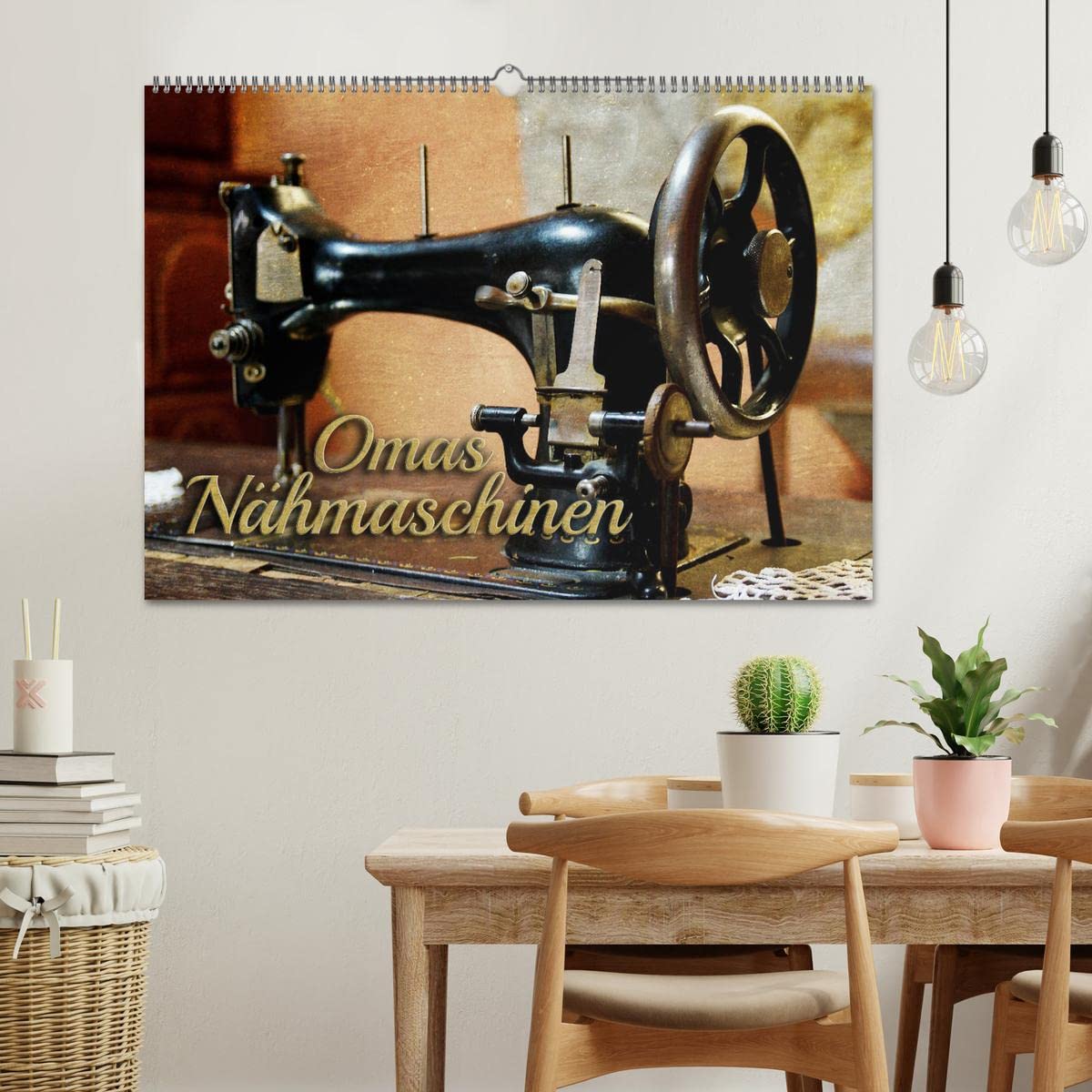 Omas Nähmaschinen (Wandkalender 2026 DIN A2 quer), CALVENDO Monatskalender: Nostalgische Aufnahmen alter Nähmaschinen