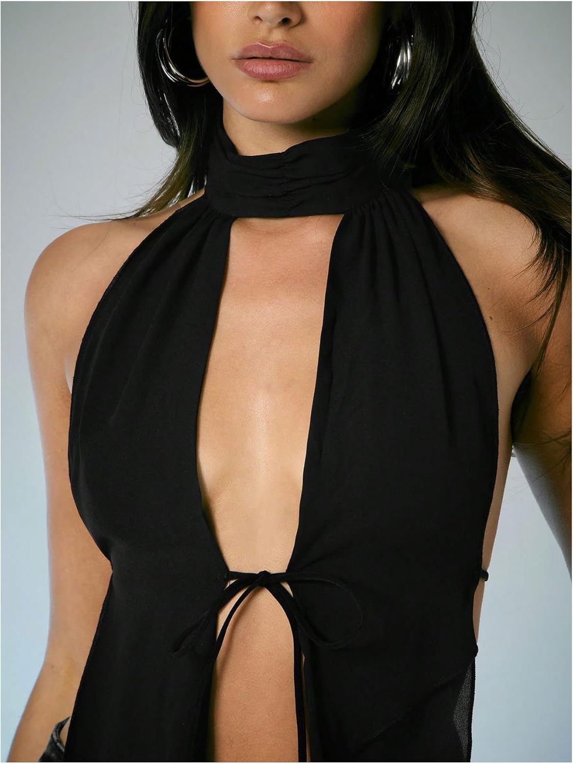 Floerns Women's Y2k Tie Front Halter Tops Sleeveless Cut Out Asymmetrical Hem Night Out Tank Top - Image 4