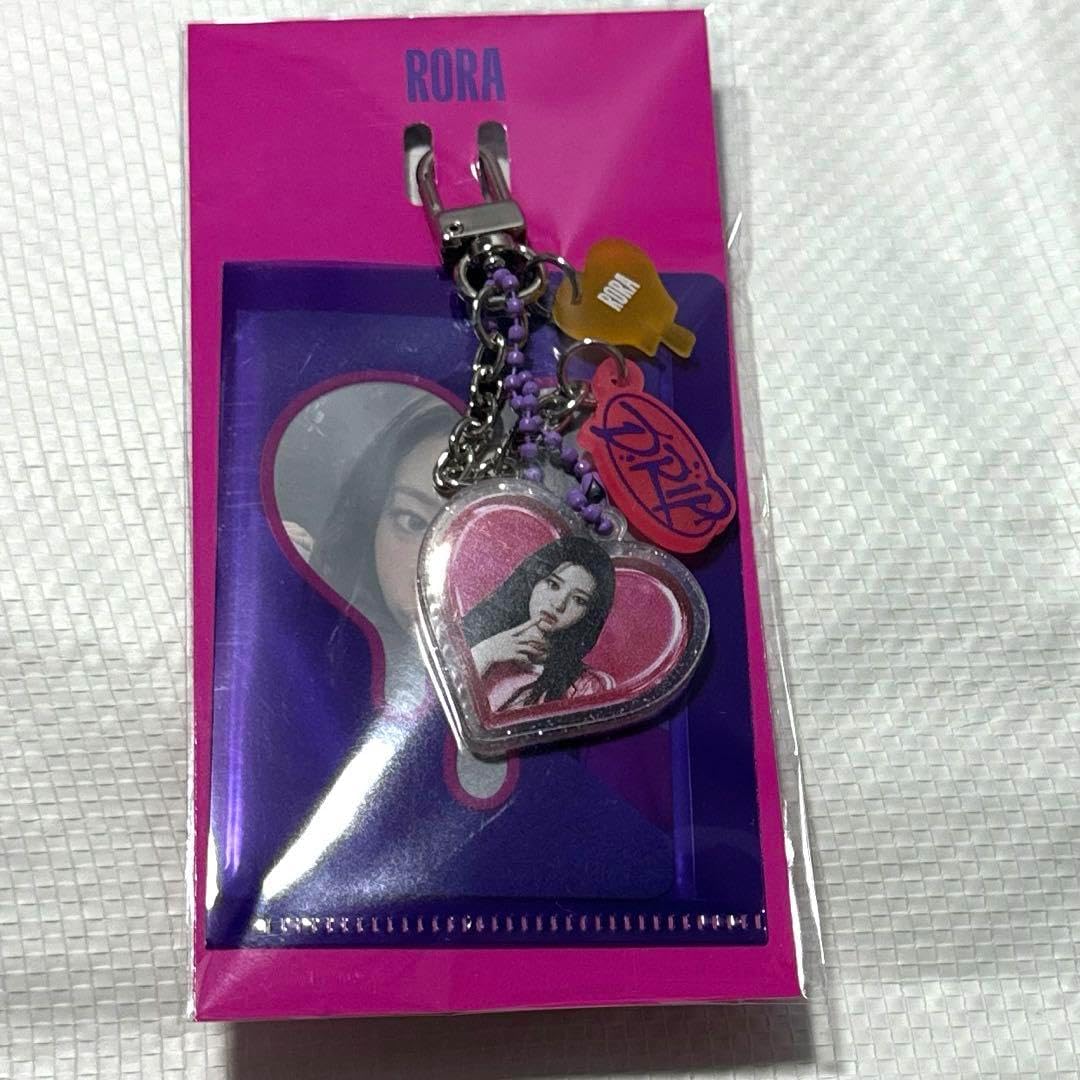BABYMONSTER ローラ　キャラクター　ぬいぐるみ　クッション　韓国　限定 BABYMONSTER 韓国限定 ソウルコン ローラ クッション キャラクター