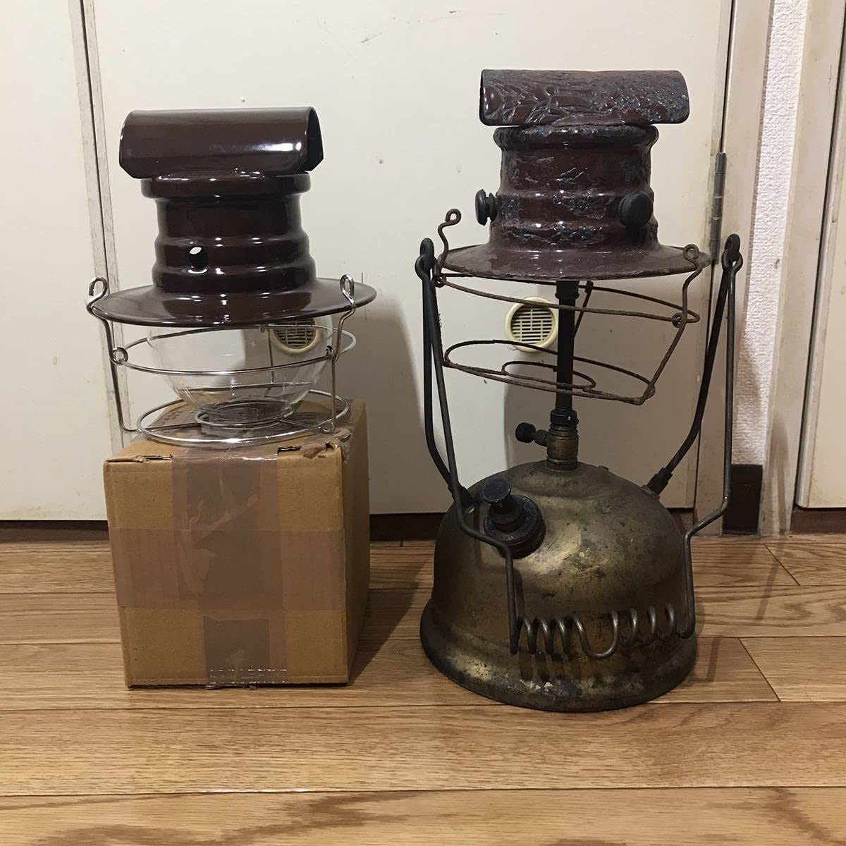 TILLEY値下げ！　 ティリー　レア　ブラックフレームヴィンテージ　ランタン Amazon.co.jp: Tilley PL53 ジャンク品 フード&ガラス付き 検