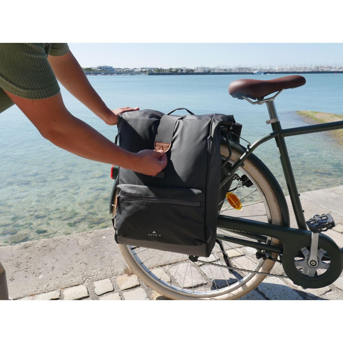Hapo-G - Sacoche vélo Porte Bagage arrière - Waterproof - Capacité de 50L, 2 x 25L - Noir - 33 x 16 x 61 cm - Accessoire vélo électrique (VAE), VTT, VTC, Ville