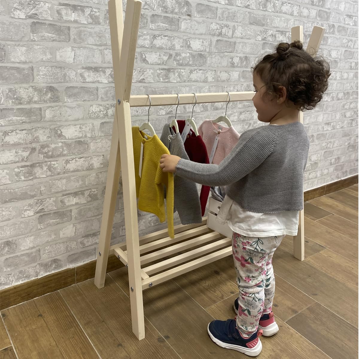 MIMUSELINA Perchero niños Perchero Tipi de madera Burro colgador abrigos ropa bebé autonomía del niño, perchero madera decoración habitación infantil (Madera Haya NATURAL)