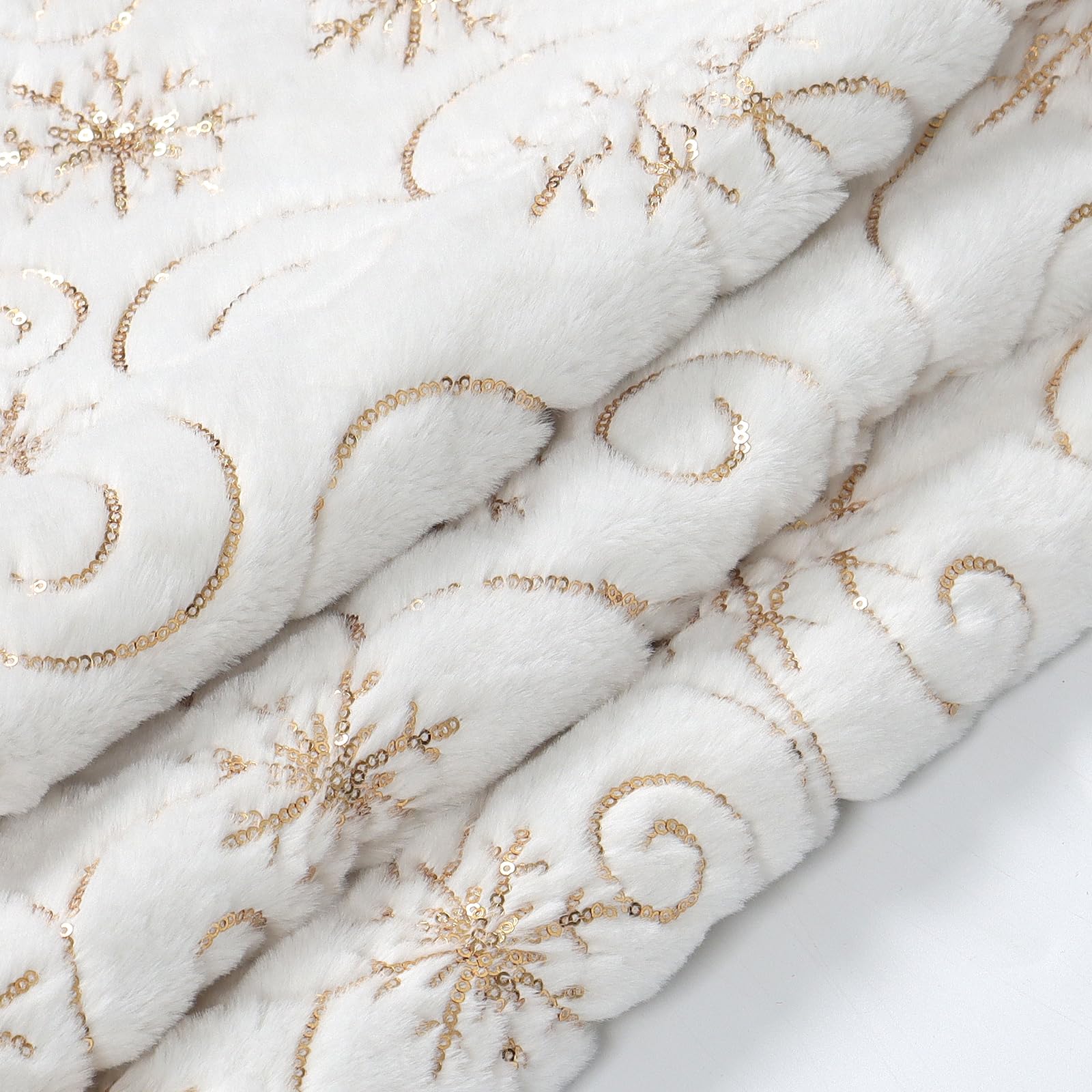 Dremisland Jupe de sapin de Noël en fausse fourrure avec flocons de neige à paillettes brodés pour Noël, Nouvel An, vacances, décoration d'intérieur (122 cm, doré)