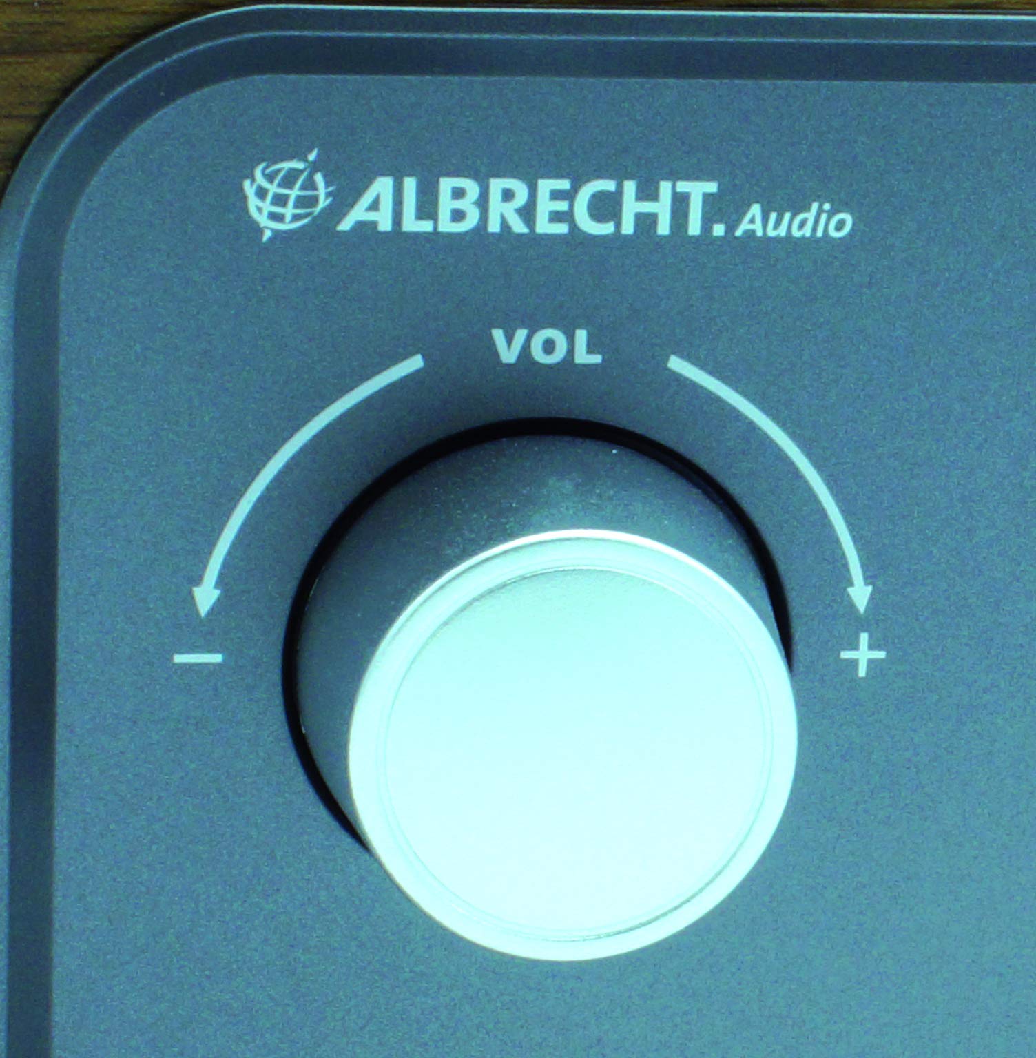Albrecht DR316C Internetradio, moderne Hifi-Anlage mit WLAN und DAB+, DLNA-Netzwerk kompatibel, stabiles Holzgehäuse in braun