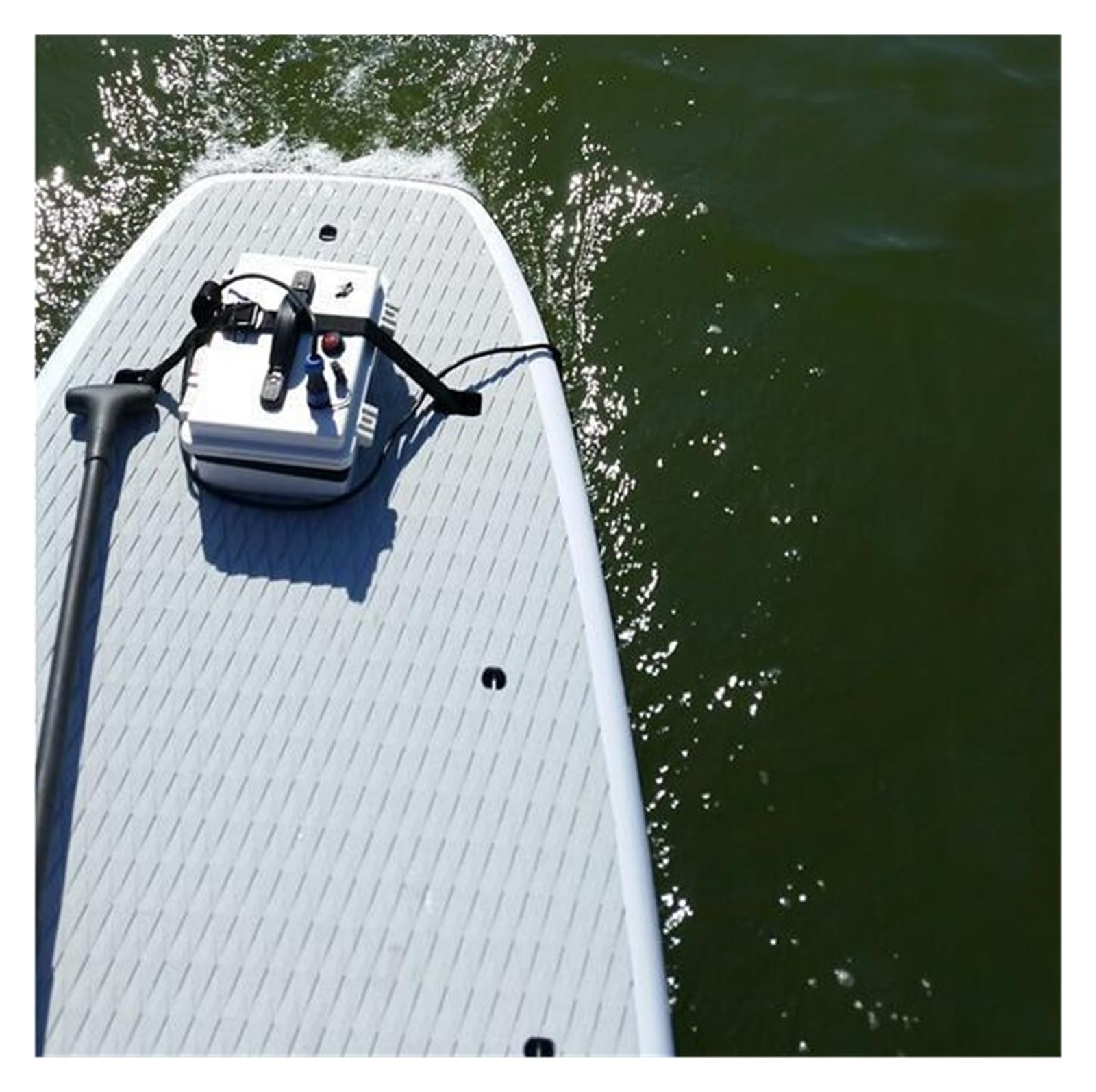 Deska do pływania na stojąco 350W 36A Power Fin Stand Up Paddle Board Silnik bezszczotkowy Podwodny ster strumieniowy Deska dmuchana Elektryczny ogonowy z bezprzewodowym