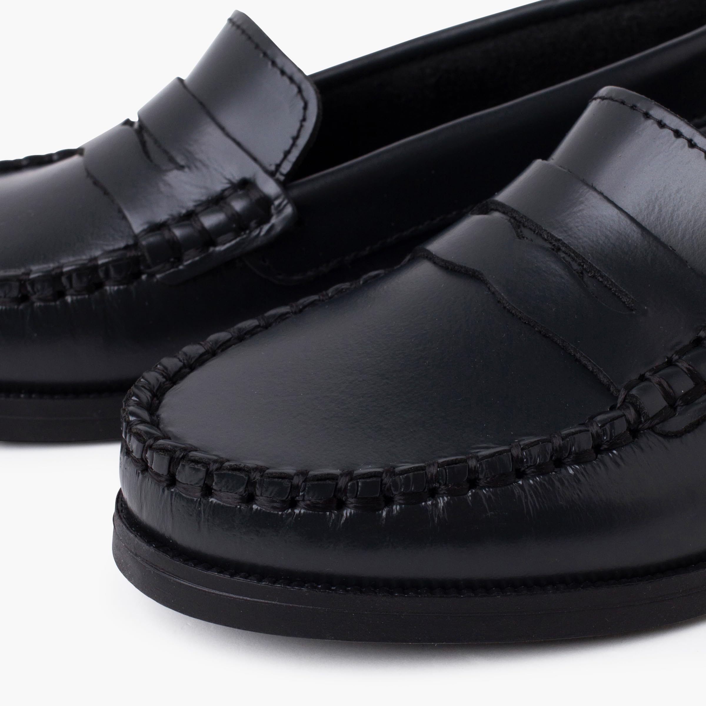 Pisamonas Zapatos Castellanos Acabado Mate Antifaz