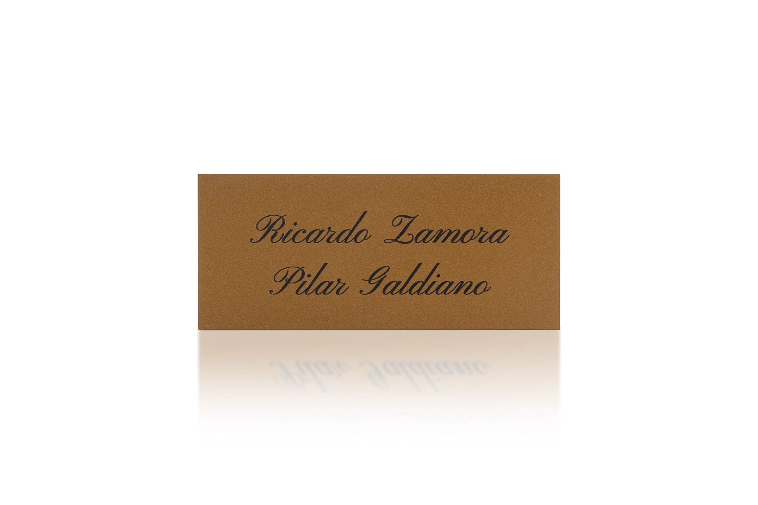 Plastic Mailbox Sign for Outdoor Colour: Gold/Ochre and Black Engraving. Ultra-resistant self-adhesive tape. Thickness 1.5 mm and maximum size 100 x 40 mm