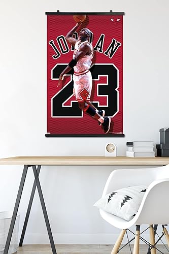Miniatura 5 de Trends International Michael Jordan - Póster de pared de jersey, 22.375 x 34 pulgadas, paquete de póster y clip