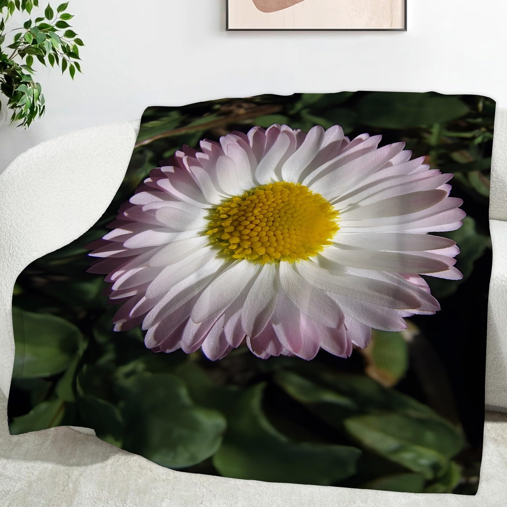 Ypthriline Pink-Edged Chrysanthemum Blanket, Flower Close-up Microfiber Flannel Throw Blanket, Comfortable Soft Fluffy and Warm, Blankets for Beds, Sofas and Recliners, 130×150 CM