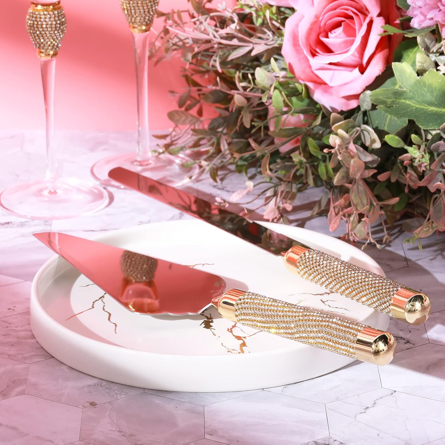 Boao 4 Piece Wedding Champagne Flutes and Cake Knife Server Set Crystal Mr and Mrs Toasting Flutes Rhinestone Cake Cutting Set for Bride and Groom Wedding Engagement Bridal Shower Gifts(Gold) - Image 5