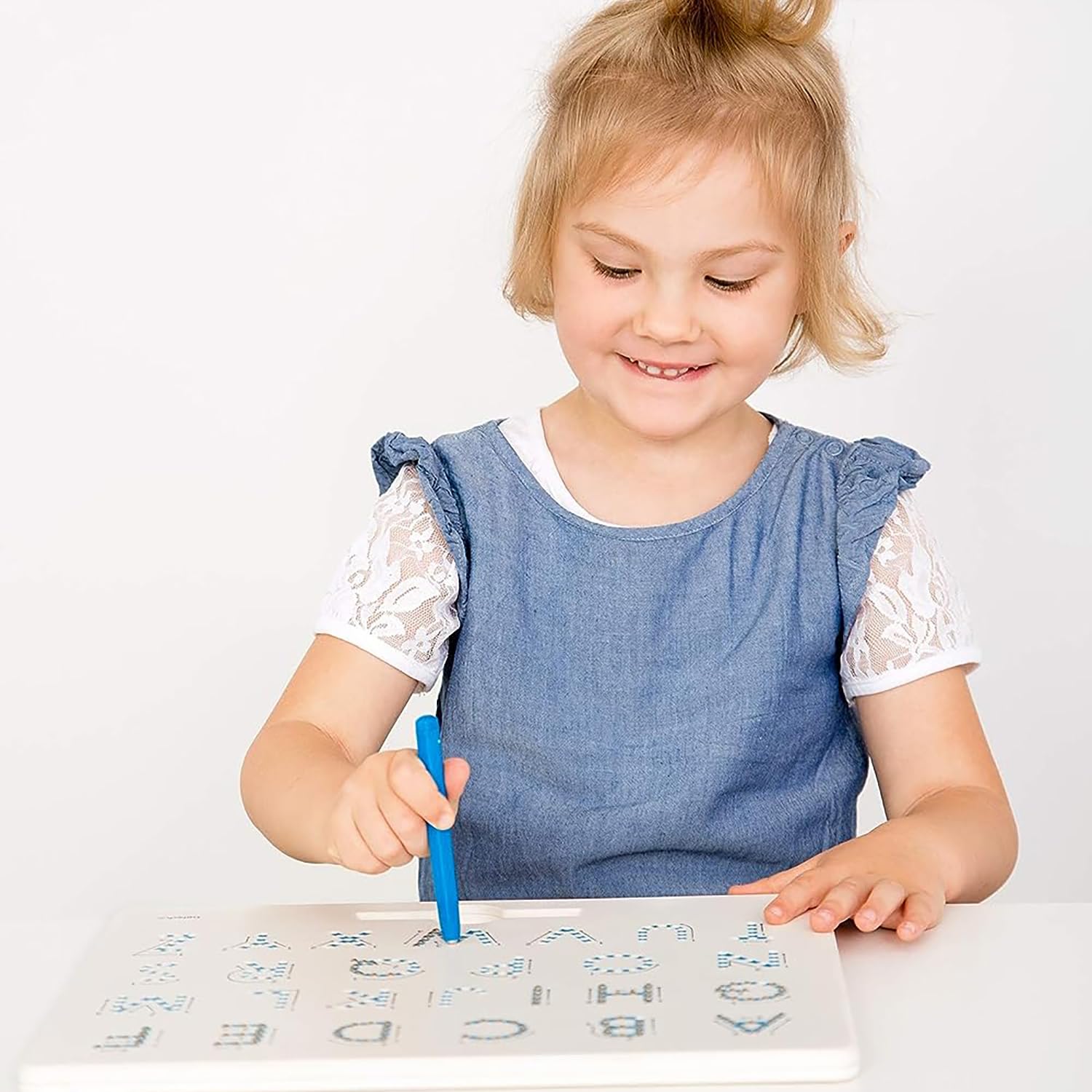 Tableau Magnétique Avec Lettres Majuscules Pour Apprendre L'alphabet En S'amusant, Jouet éducatif Beleduc