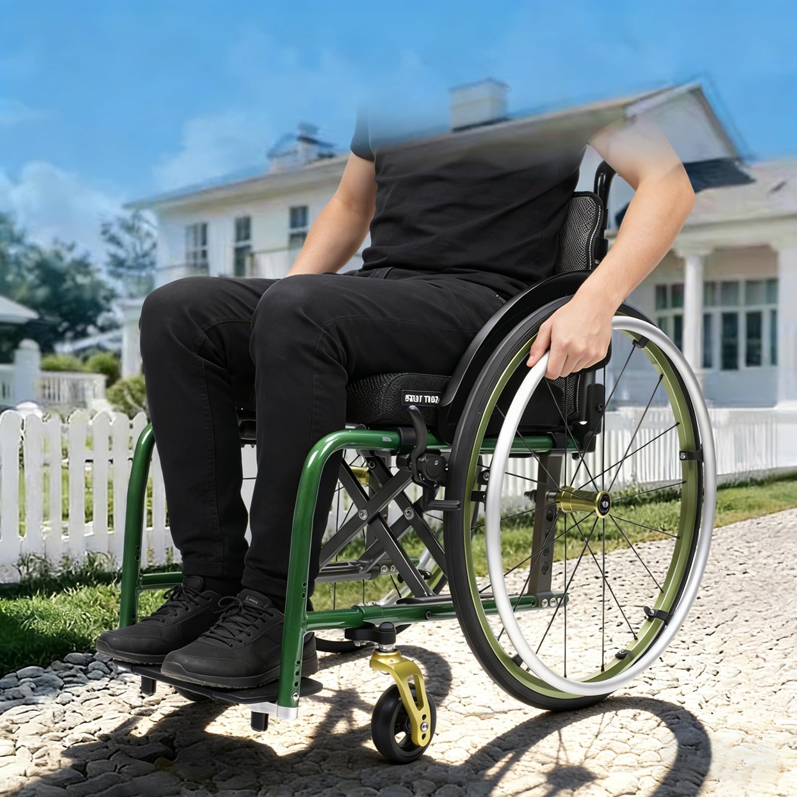 Sedia a rotelle Sportiva, in Lega di Alluminio Leggera con Freni a Mano, Ruote Posteriori a sgancio rapido, Design Pieghevole ergonomico per Il Trasporto.