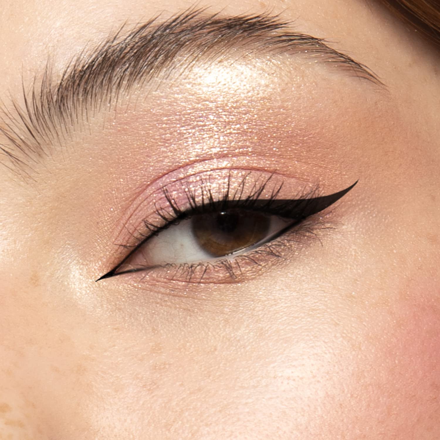 INGLOT ONE MOVE LIQUID EYELINER